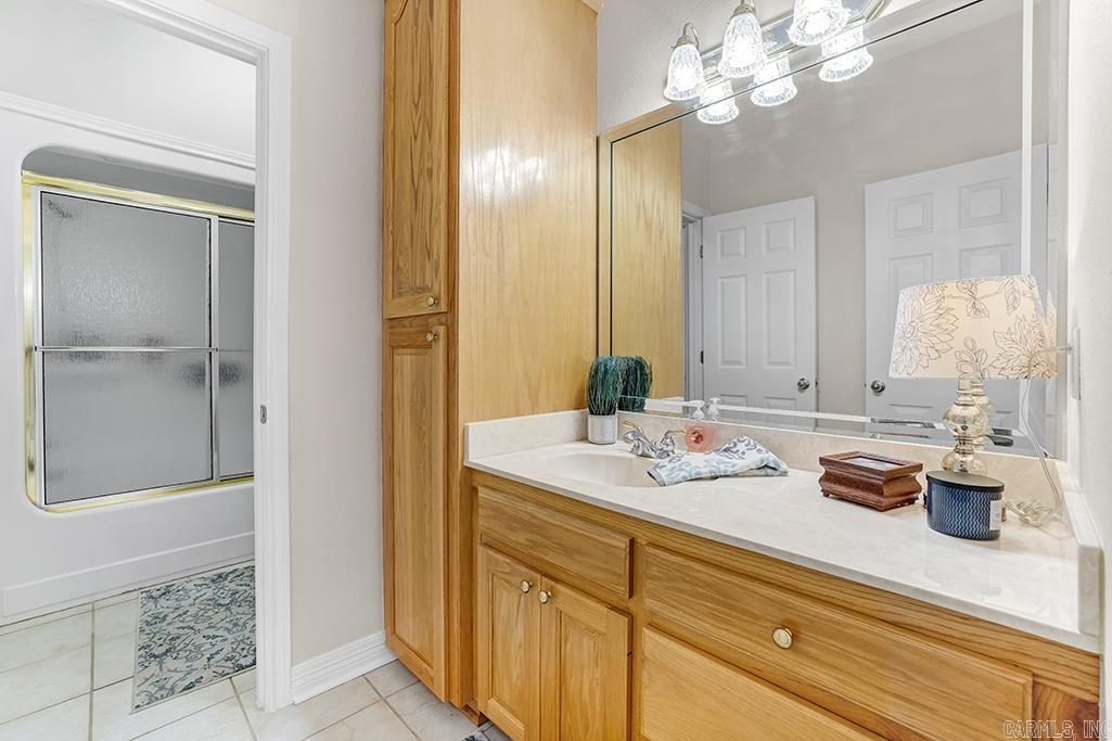 TALL OAKS SUBD. - Residential