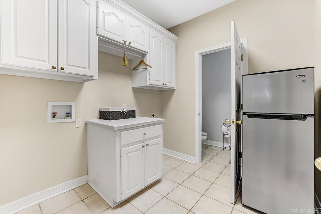 TALL OAKS SUBD. - Residential