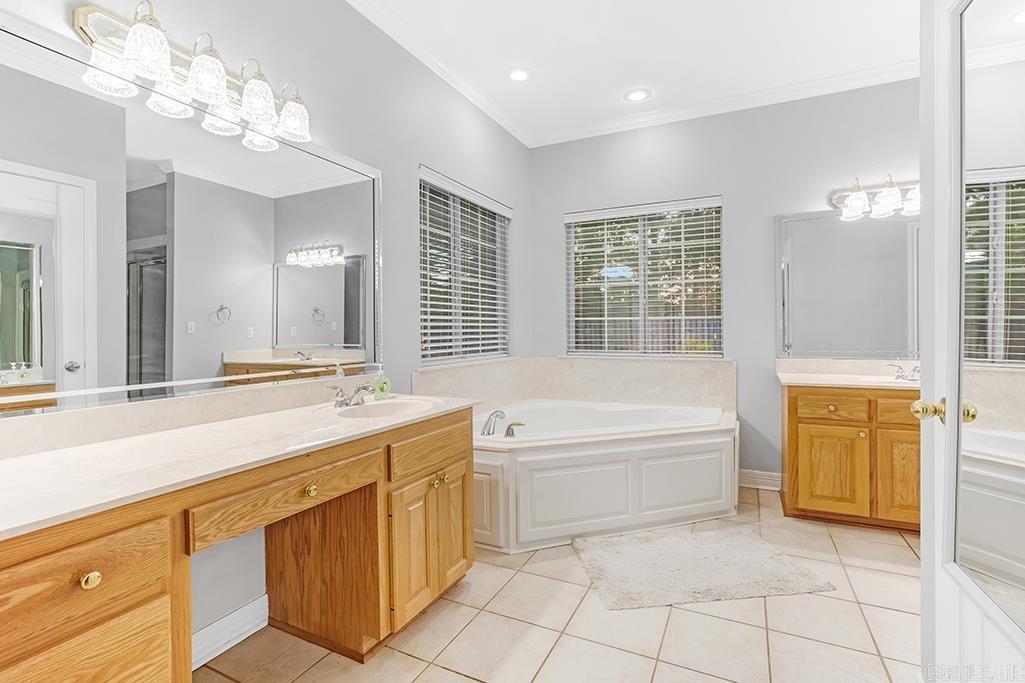 TALL OAKS SUBD. - Residential