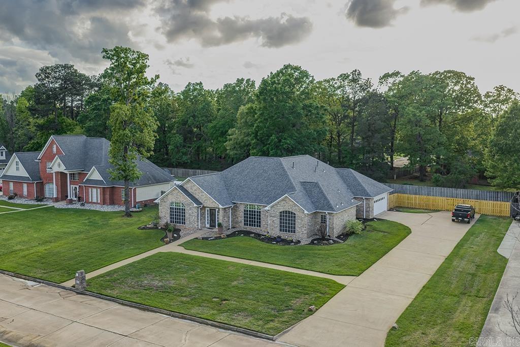 TALL OAKS SUBD. - Residential