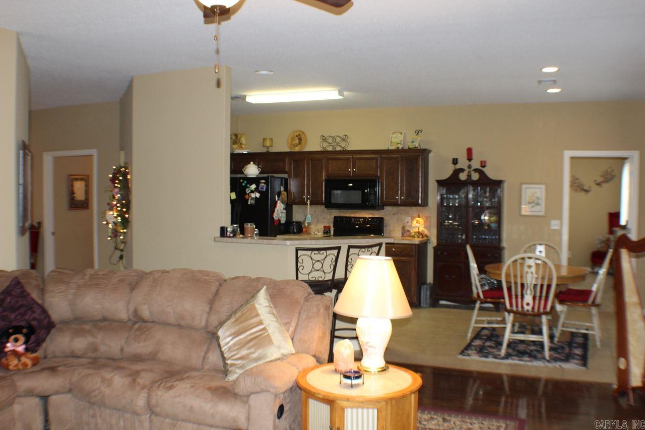 West Oak Village Phase II - Residential