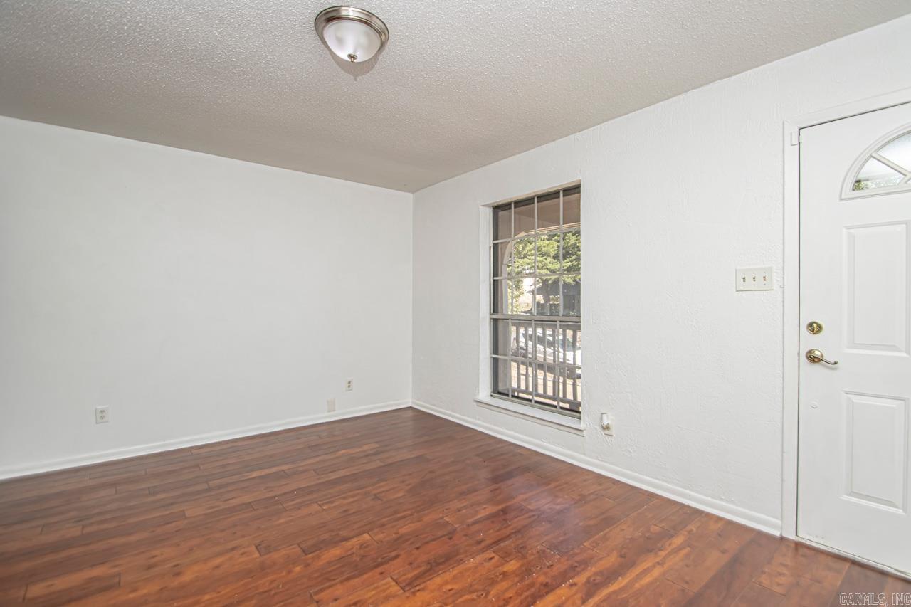 PARK RUBY - Residential