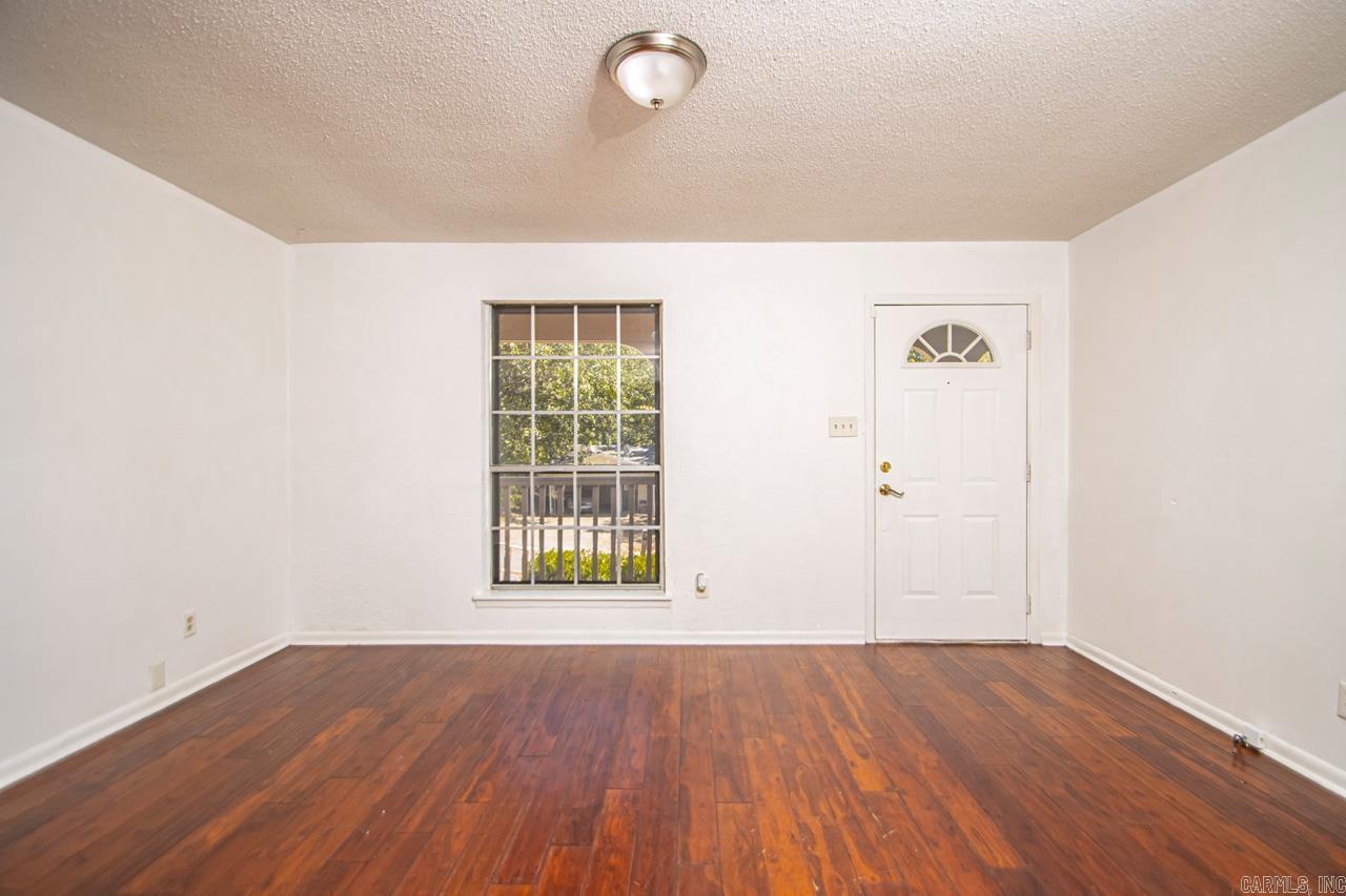 PARK RUBY - Residential