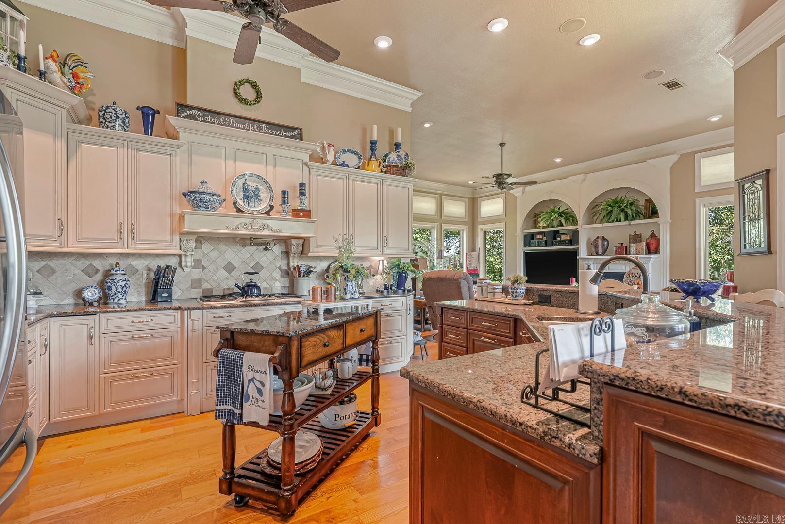 Ridge Point - Residential