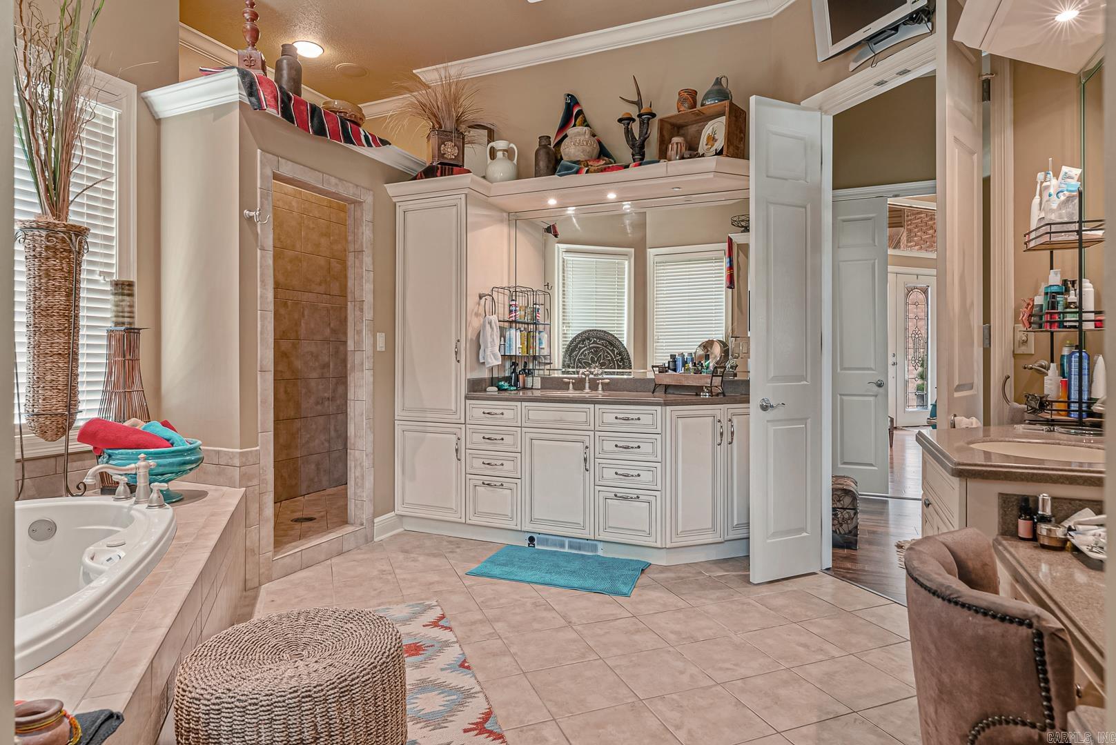 Ridge Point - Residential