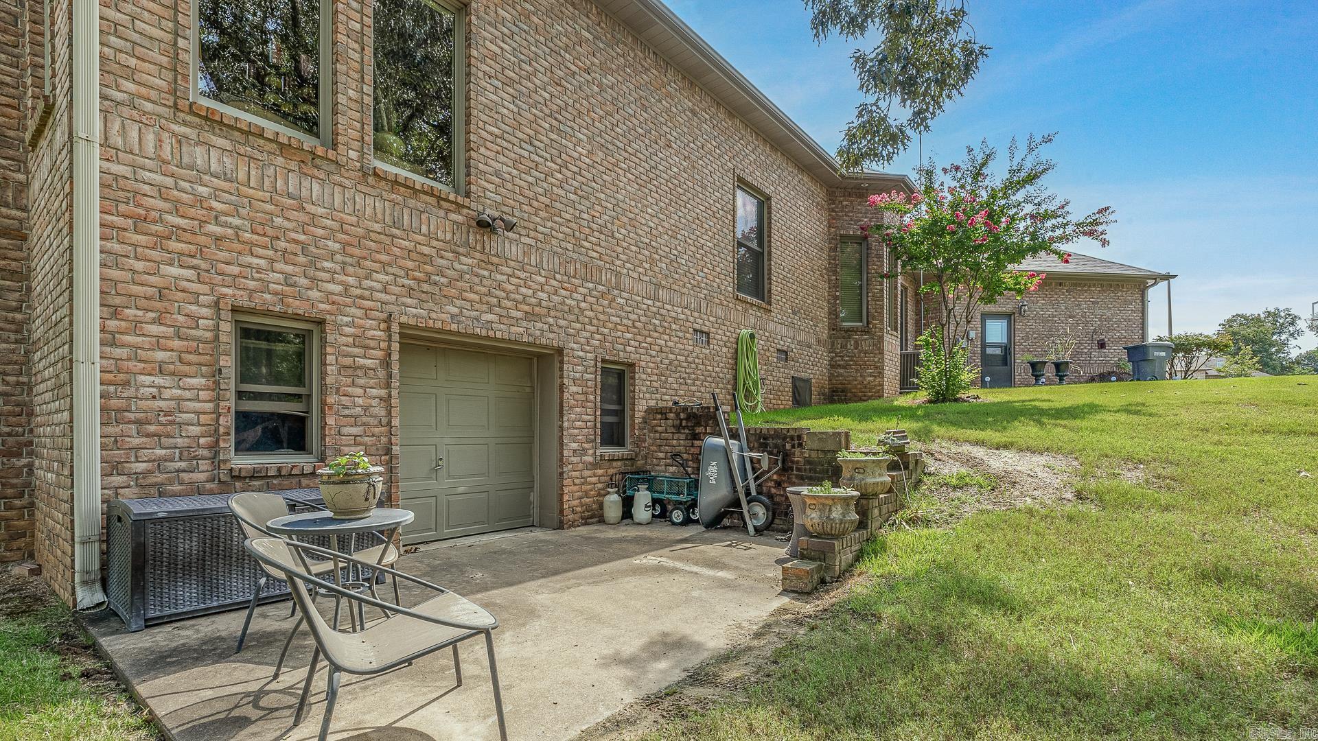 Ridge Point - Residential