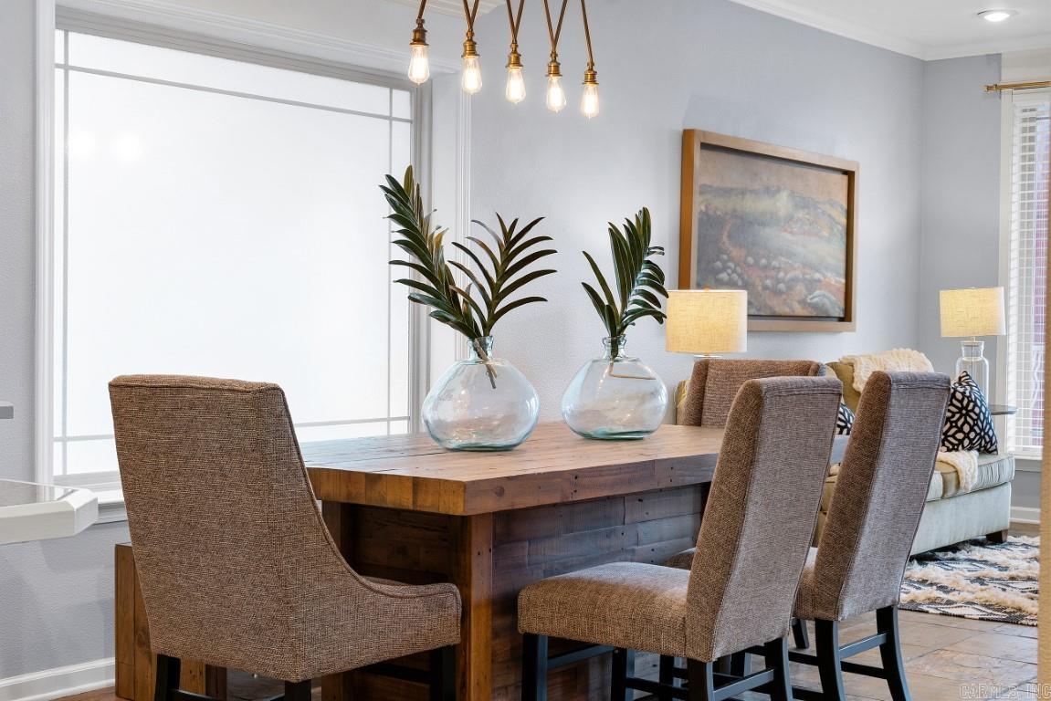 MAJESTIC LAKE VILLAGE TOWNHOMES - Residential