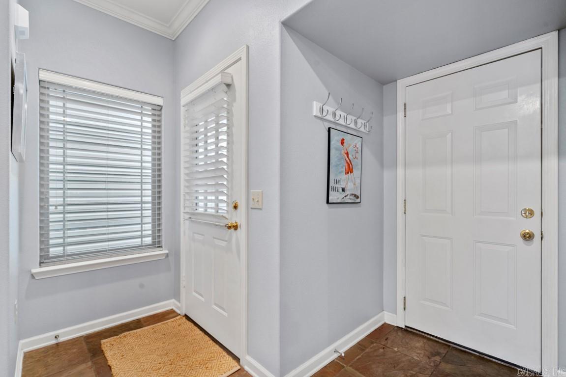 MAJESTIC LAKE VILLAGE TOWNHOMES - Residential