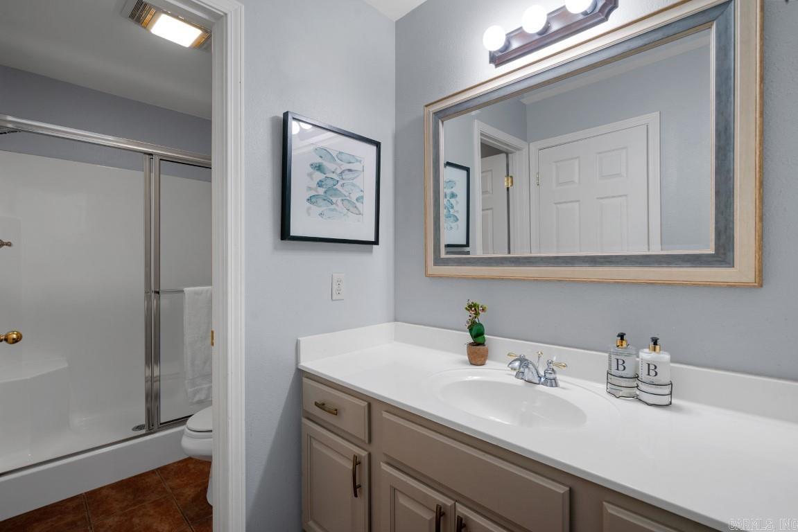 MAJESTIC LAKE VILLAGE TOWNHOMES - Residential