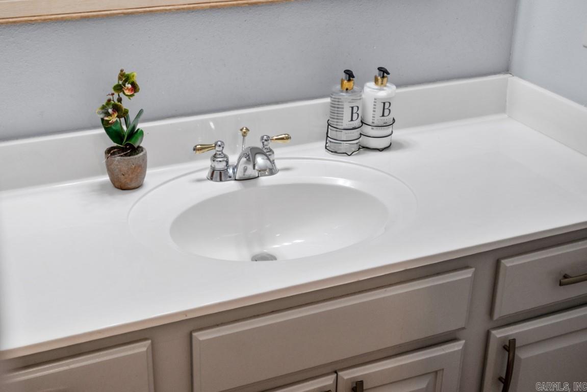 MAJESTIC LAKE VILLAGE TOWNHOMES - Residential