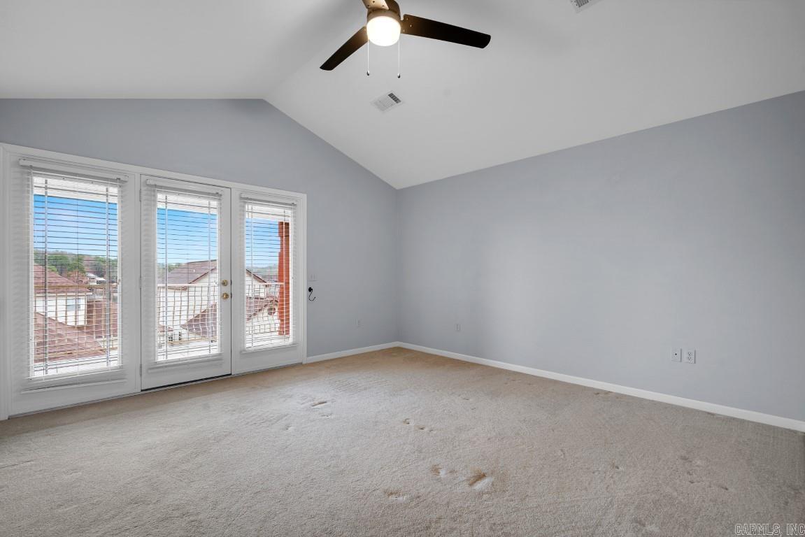 MAJESTIC LAKE VILLAGE TOWNHOMES - Residential