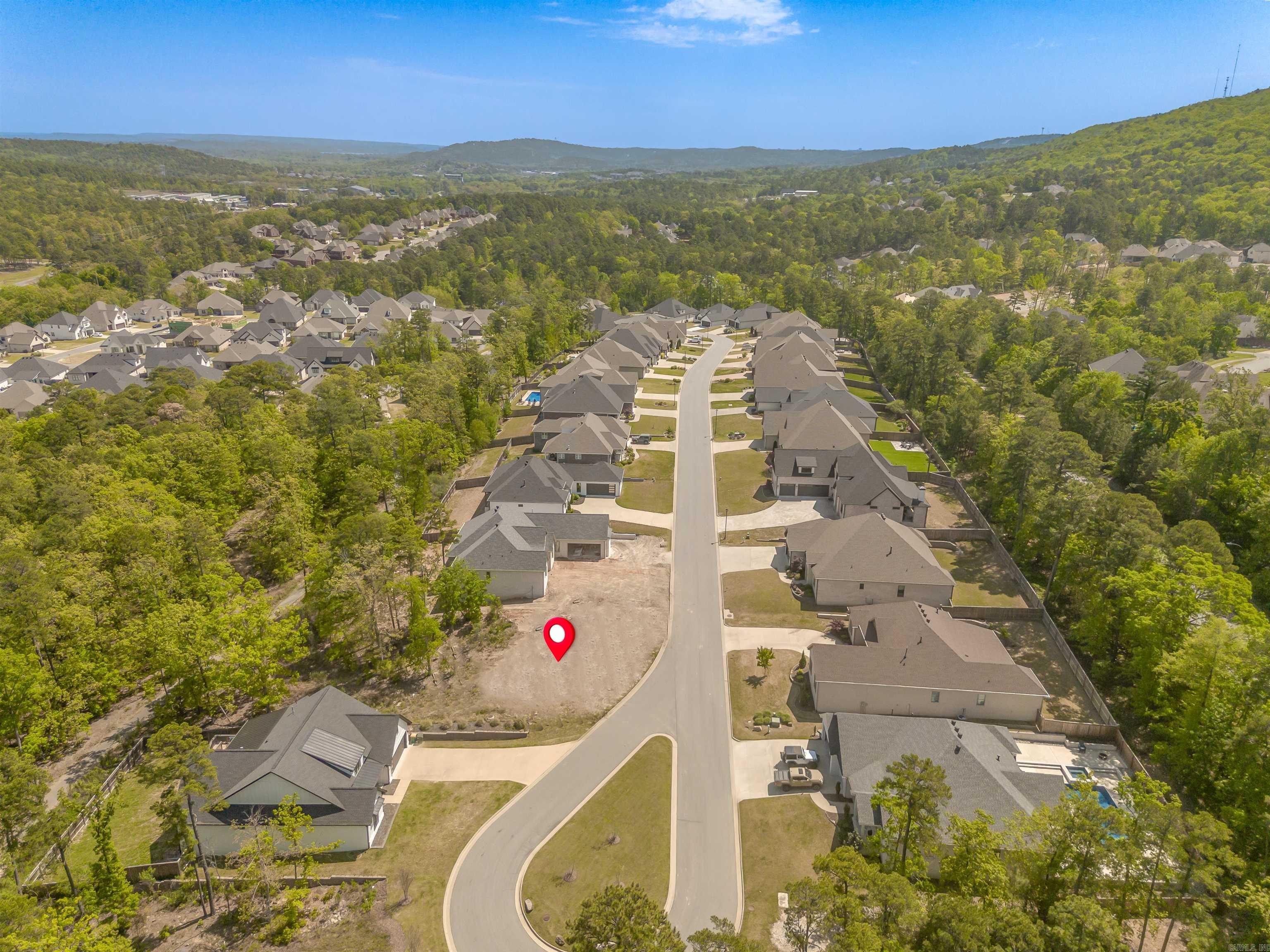 CHENAL VALLEY "CAUREL COURT" - Land