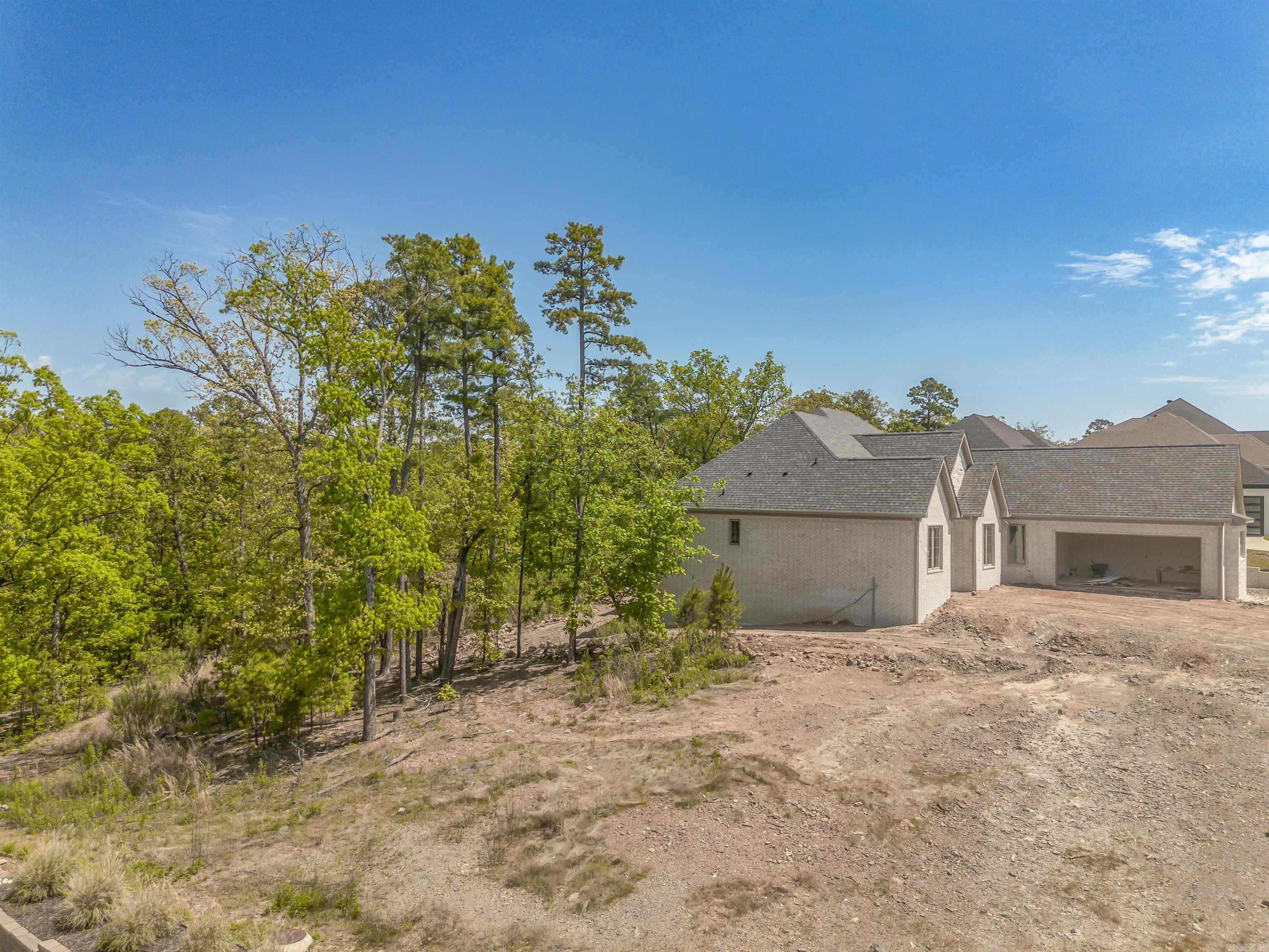 CHENAL VALLEY "CAUREL COURT" - Land