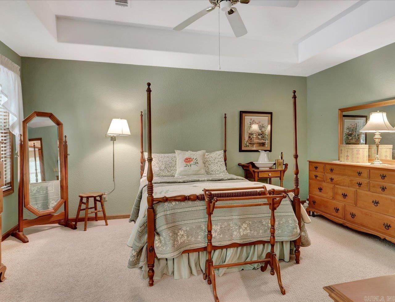 ISABELLA - Residential