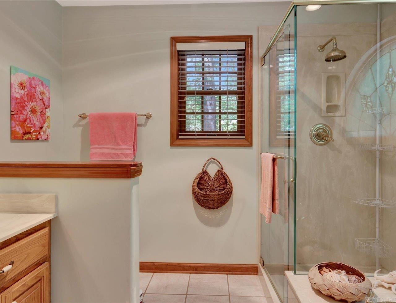 ISABELLA - Residential