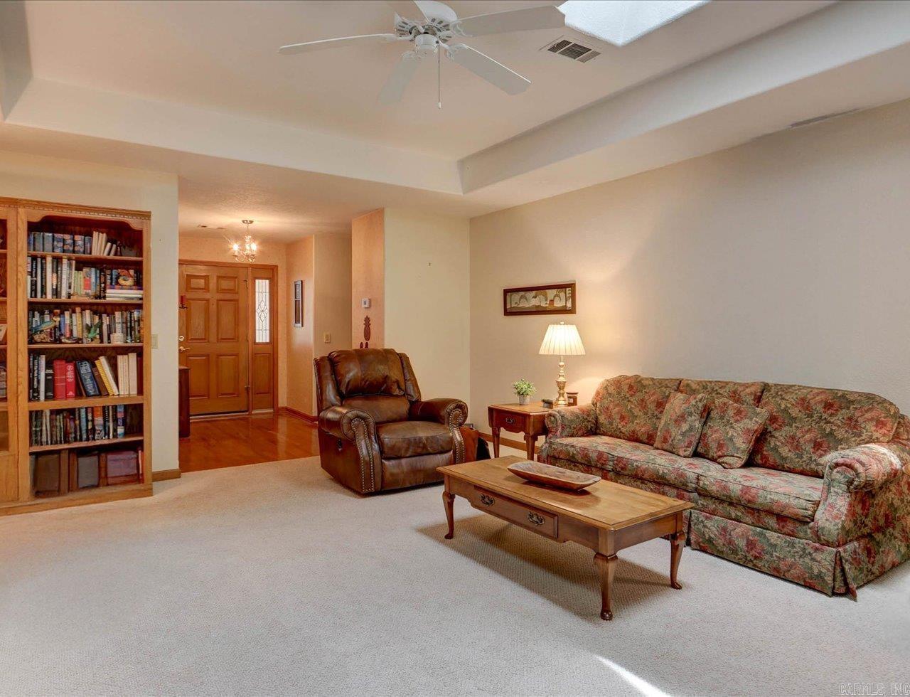 ISABELLA - Residential