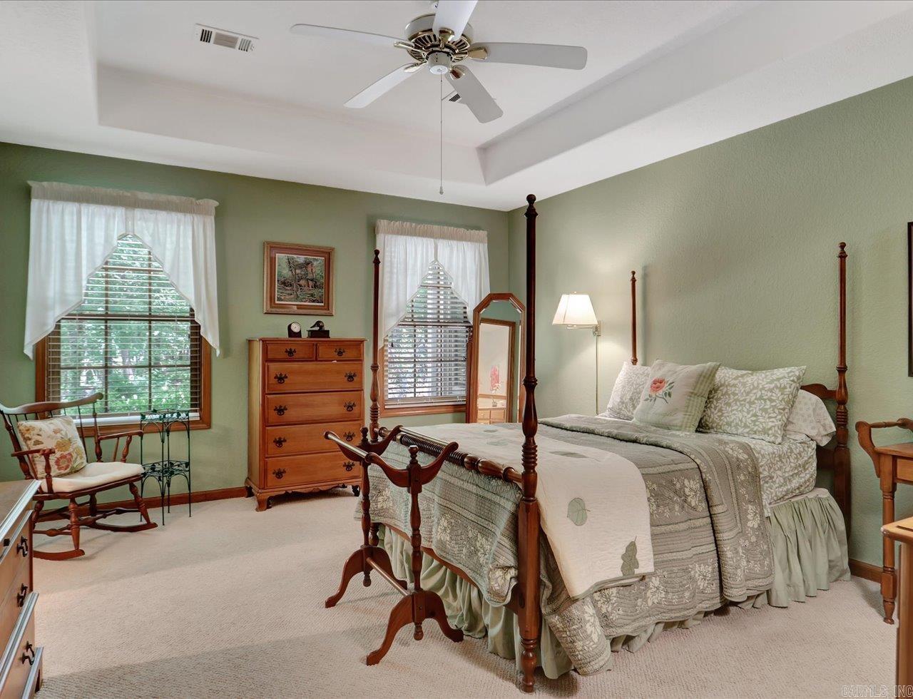 ISABELLA - Residential