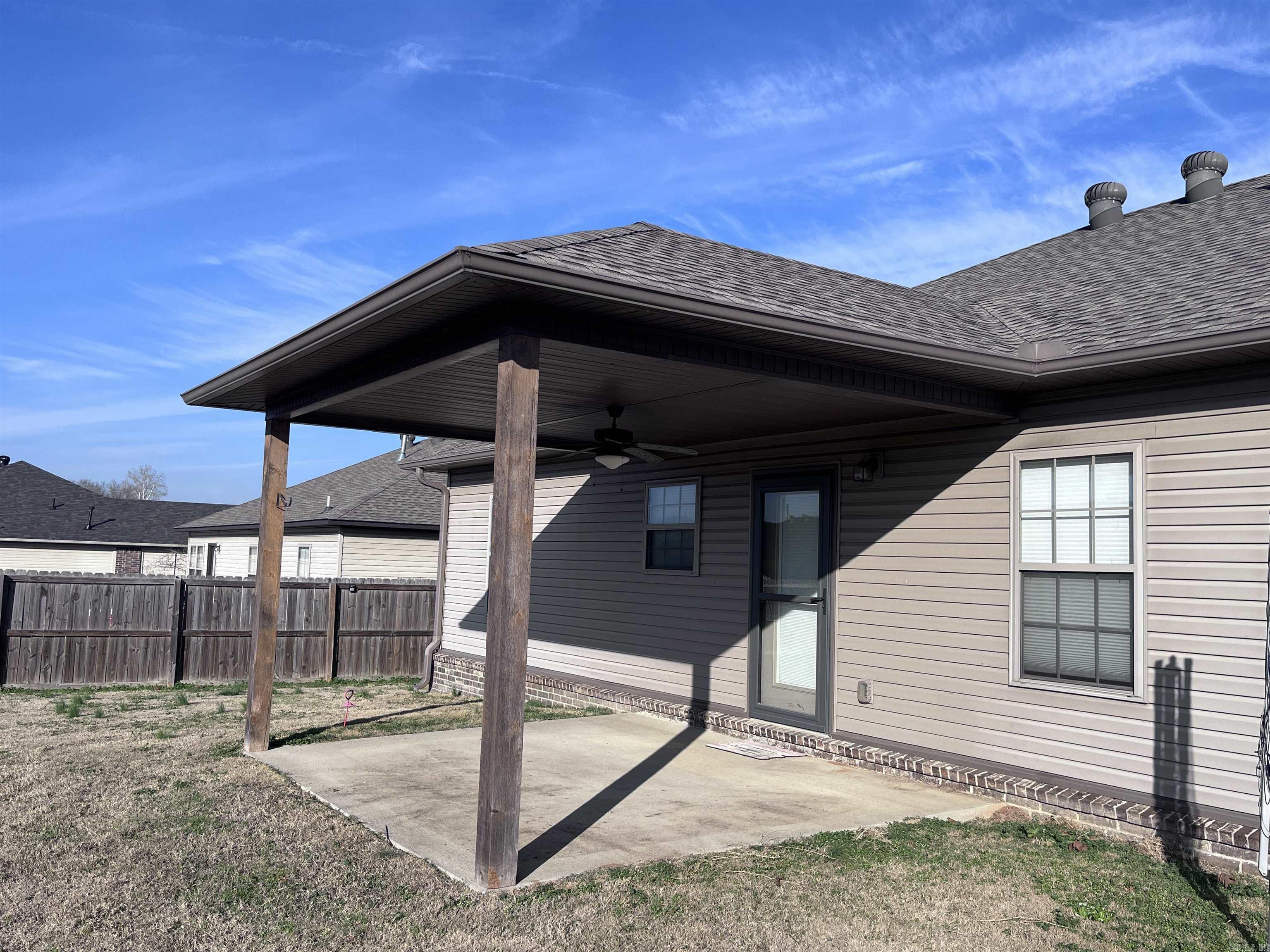 Lilly Ann - Residential Lease