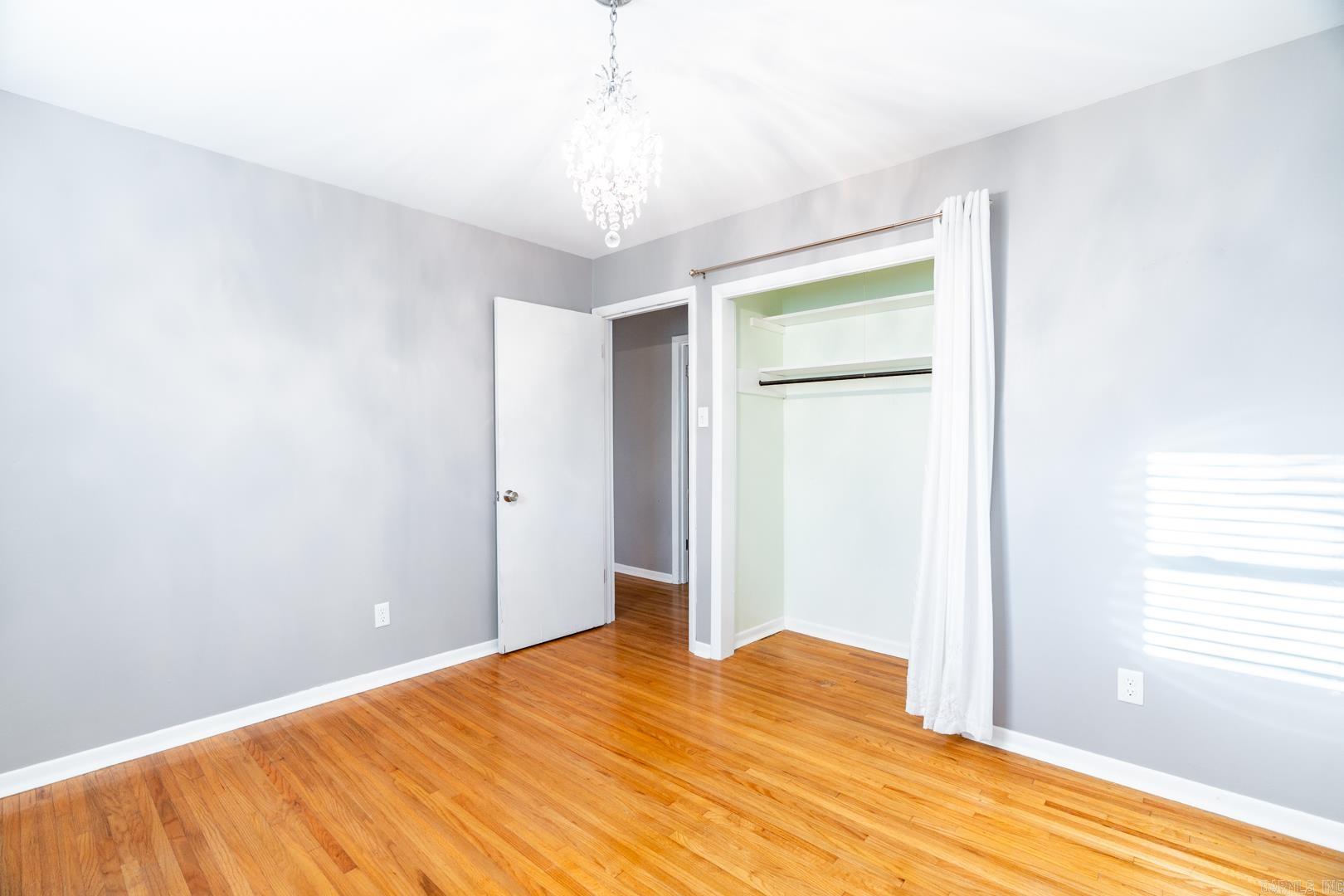 KINGWOOD PLACE - Residential