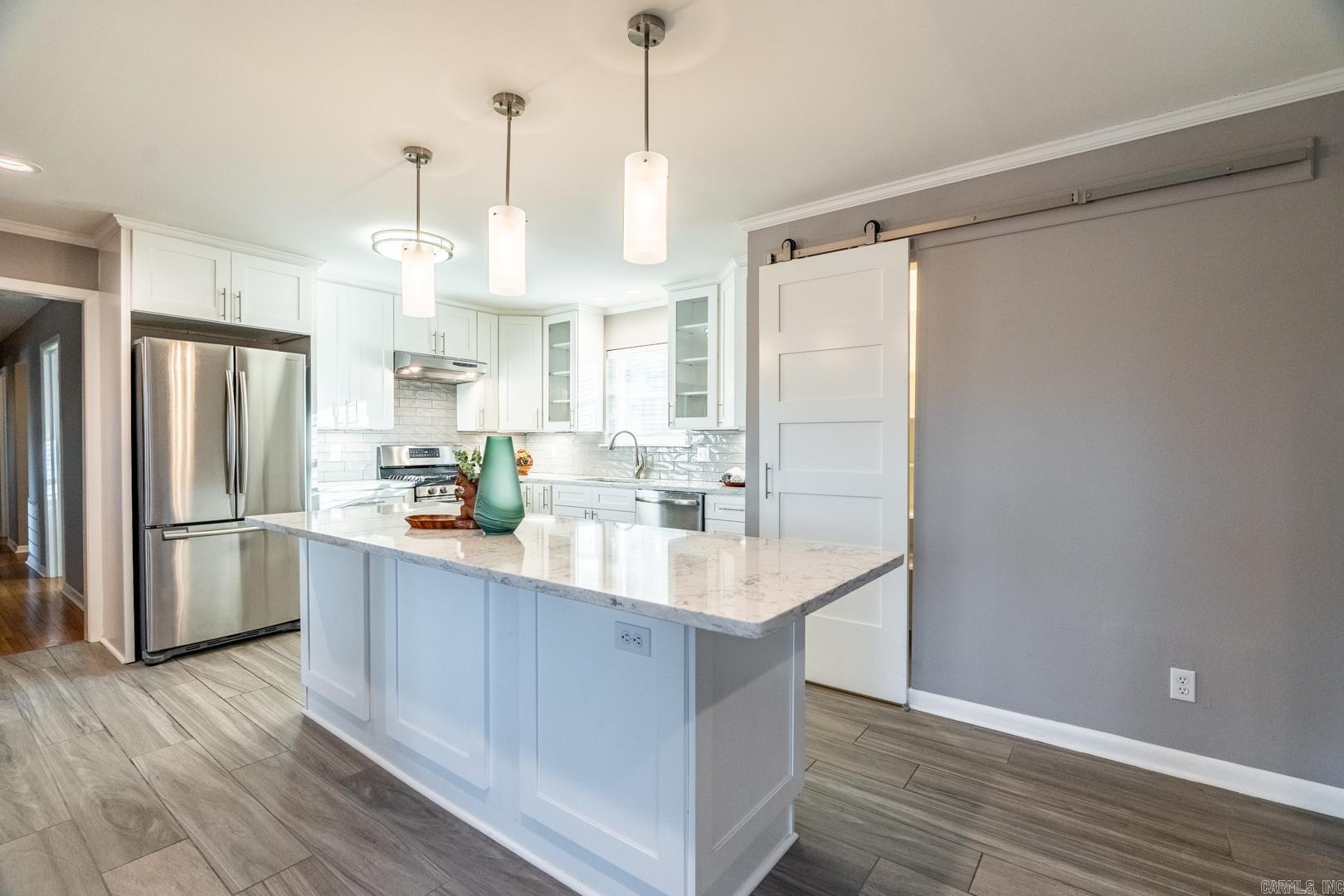 KINGWOOD PLACE - Residential