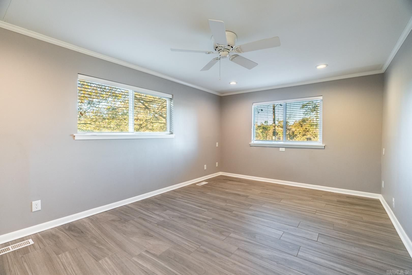 KINGWOOD PLACE - Residential