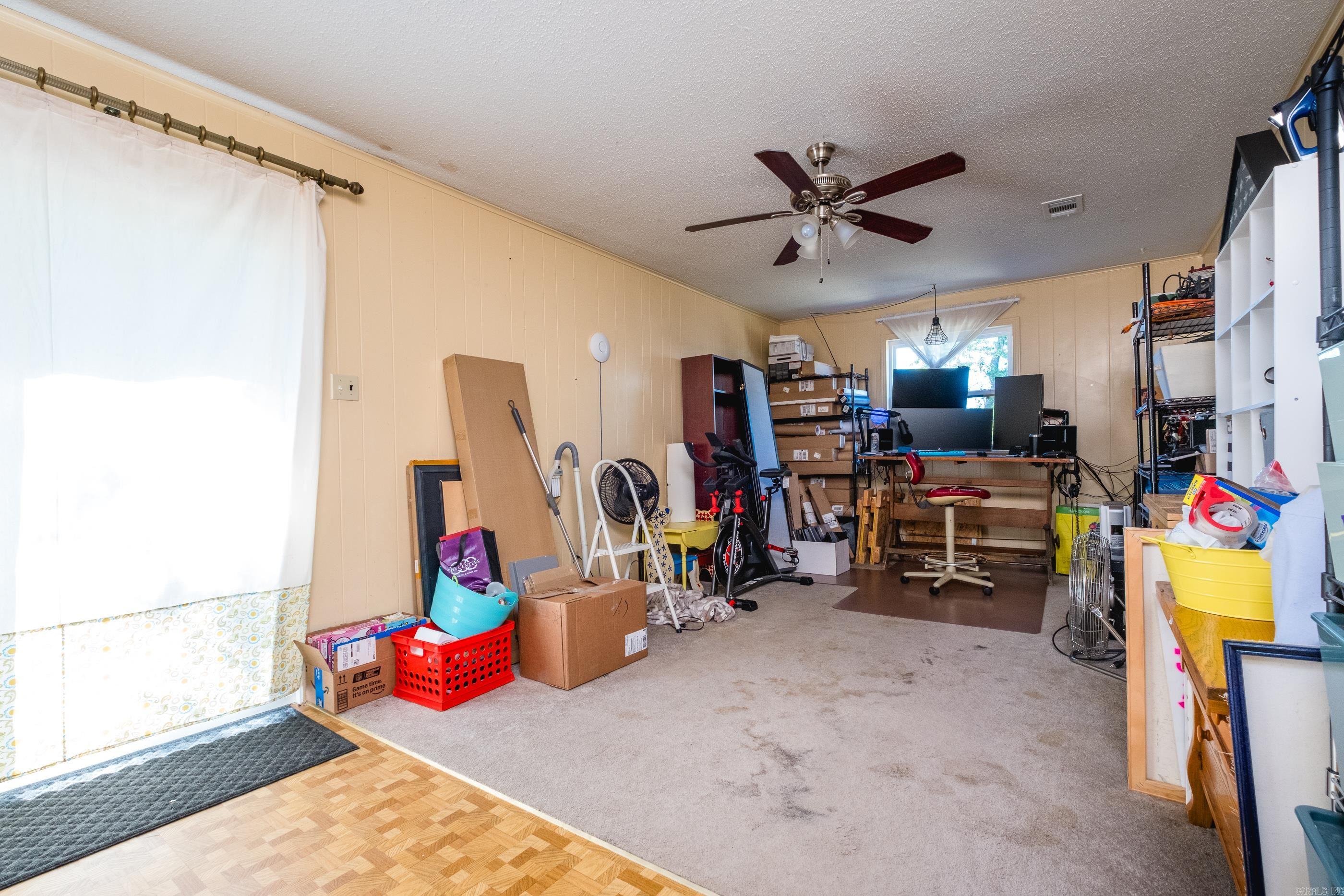 WALNUT VALLEY - Residential