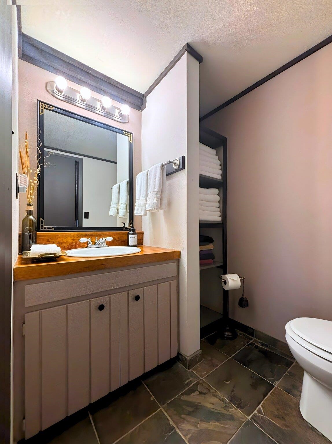 STARFALLS CABIN SHARES - Residential