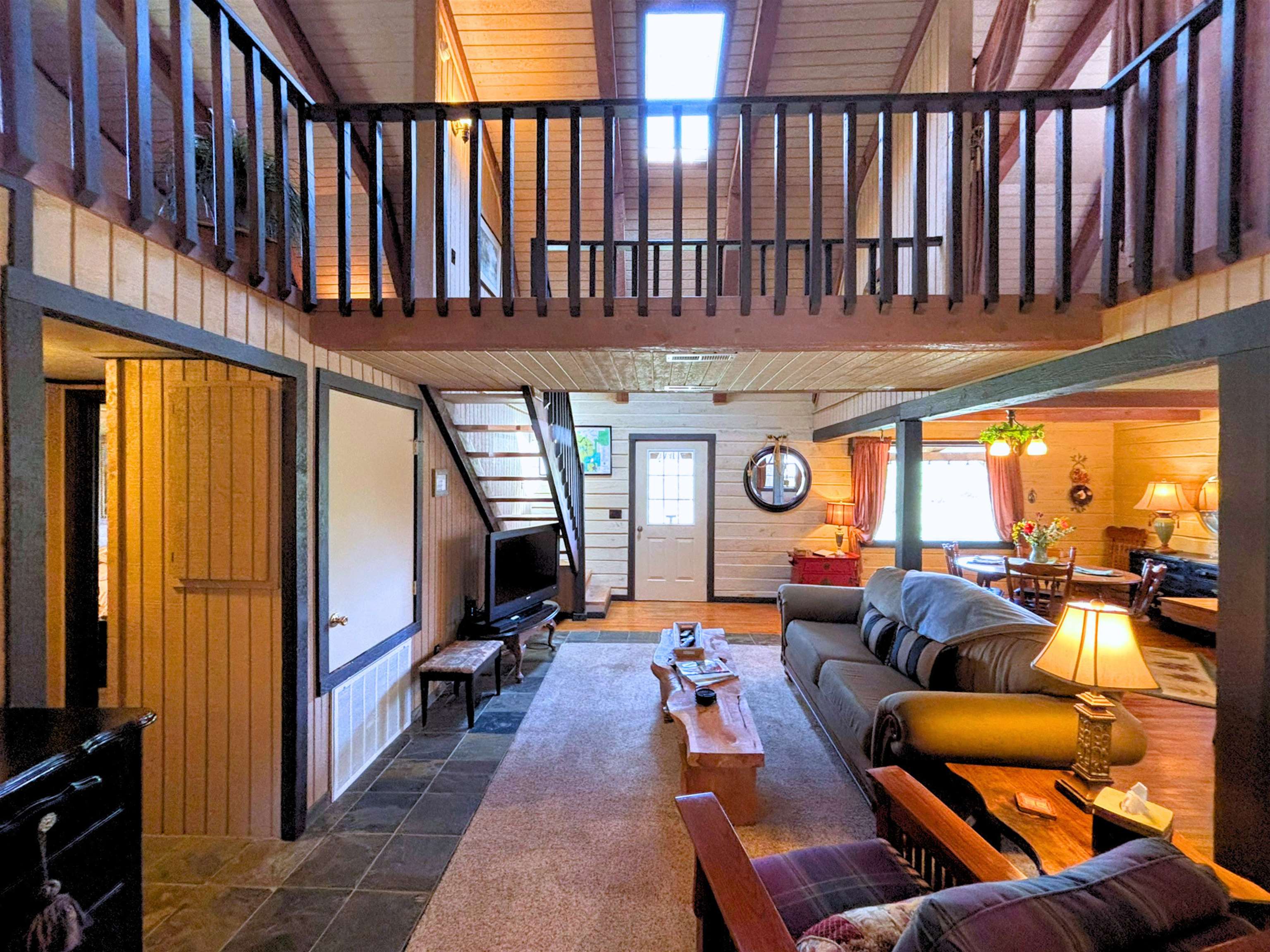 STARFALLS CABIN SHARES - Residential