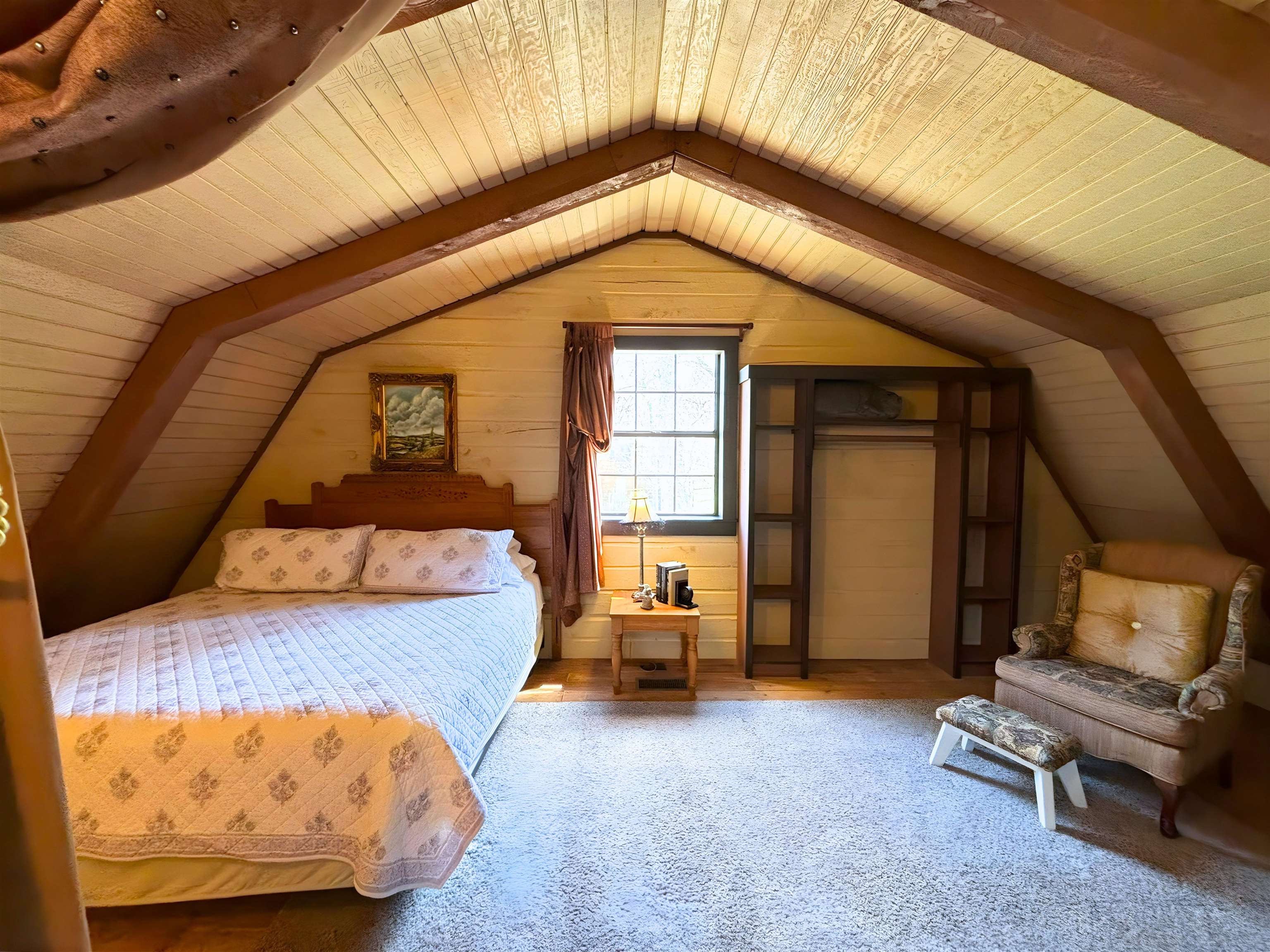 STARFALLS CABIN SHARES - Residential