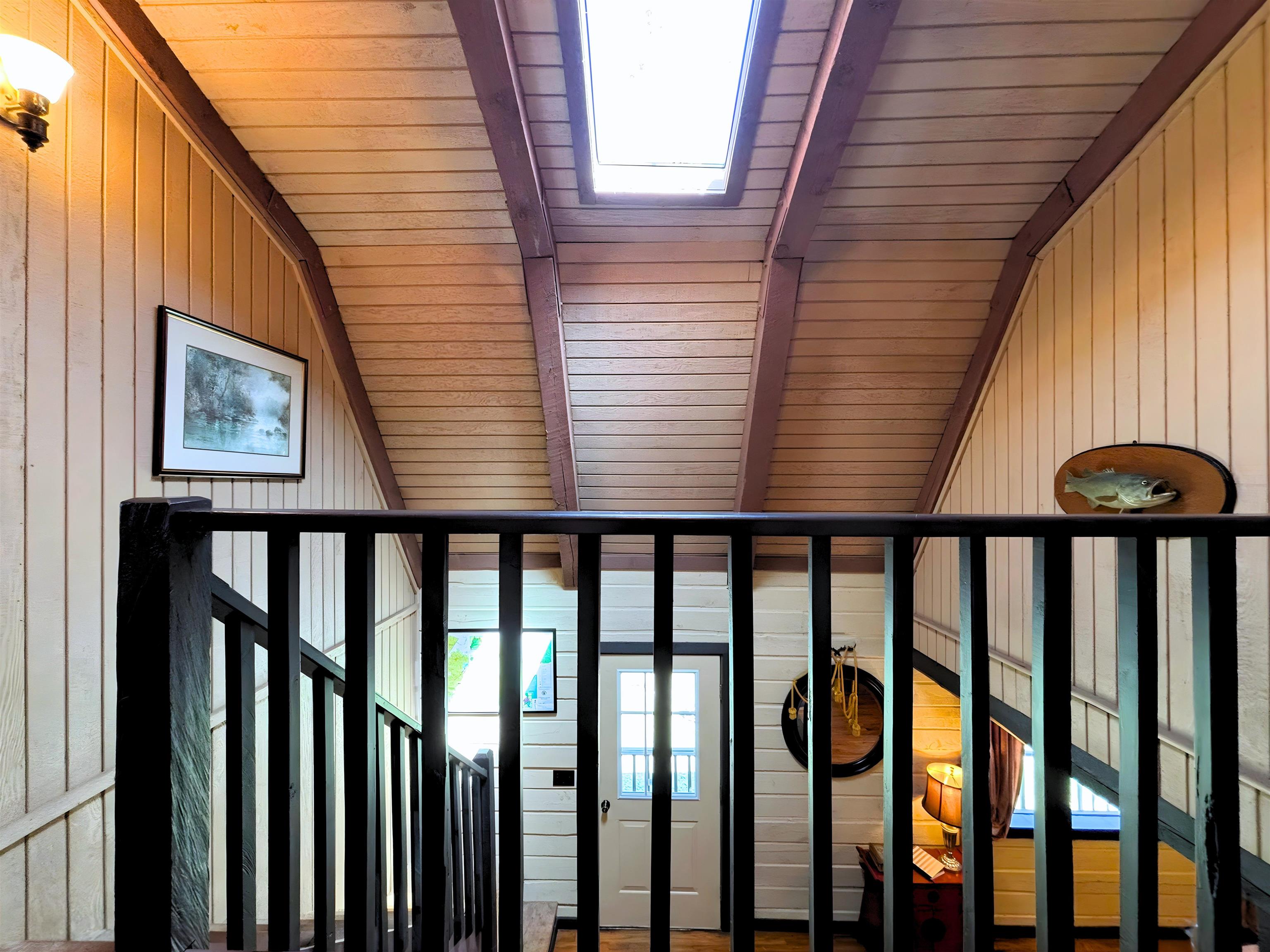 STARFALLS CABIN SHARES - Residential