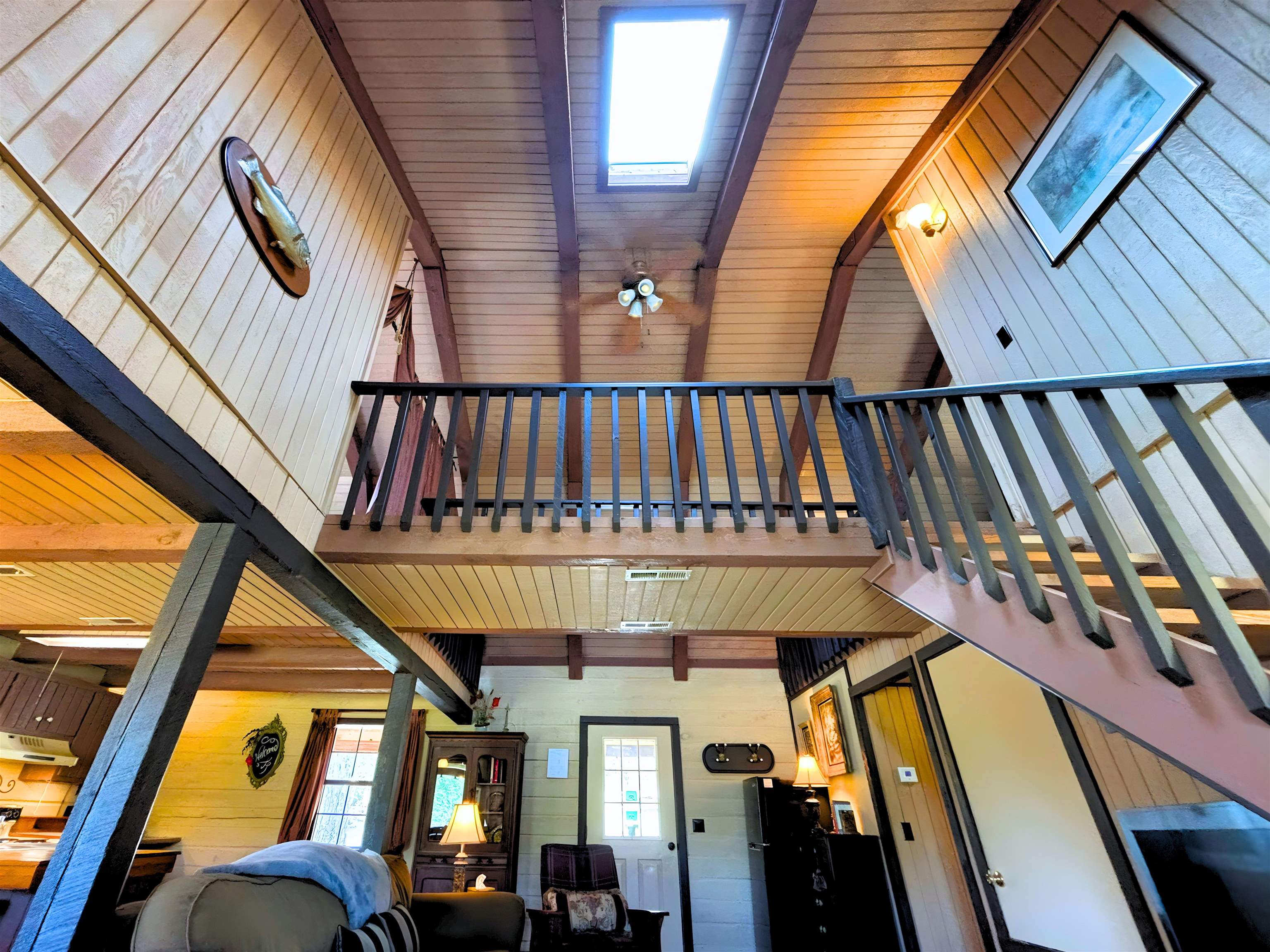 STARFALLS CABIN SHARES - Residential