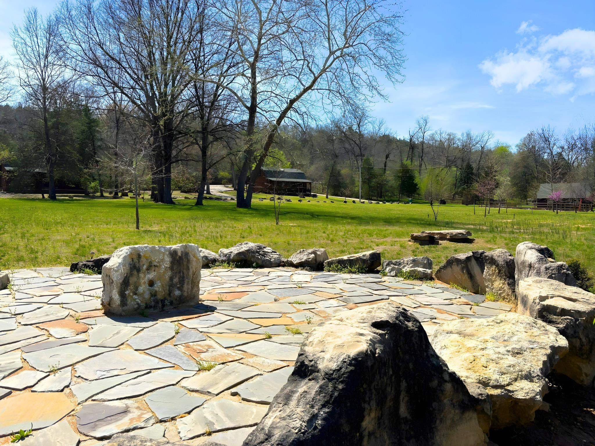 STARFALLS CABIN SHARES - Residential