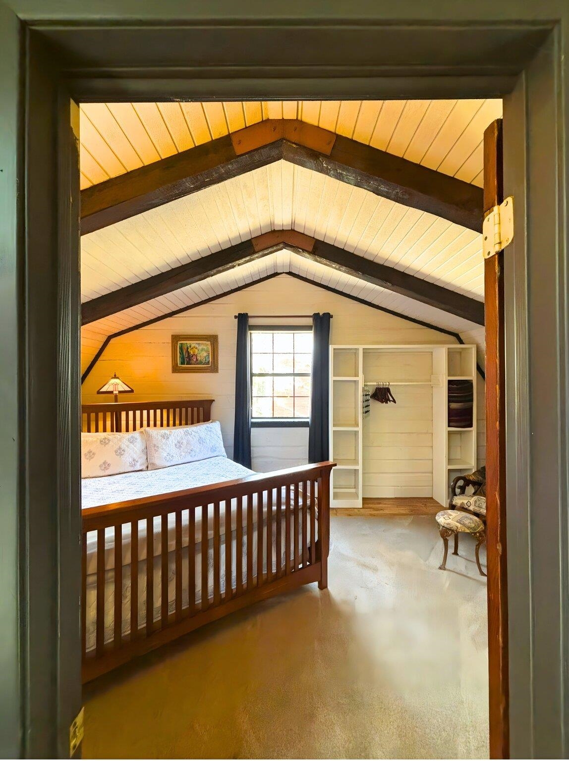 STARFALLS CABIN SHARES - Residential