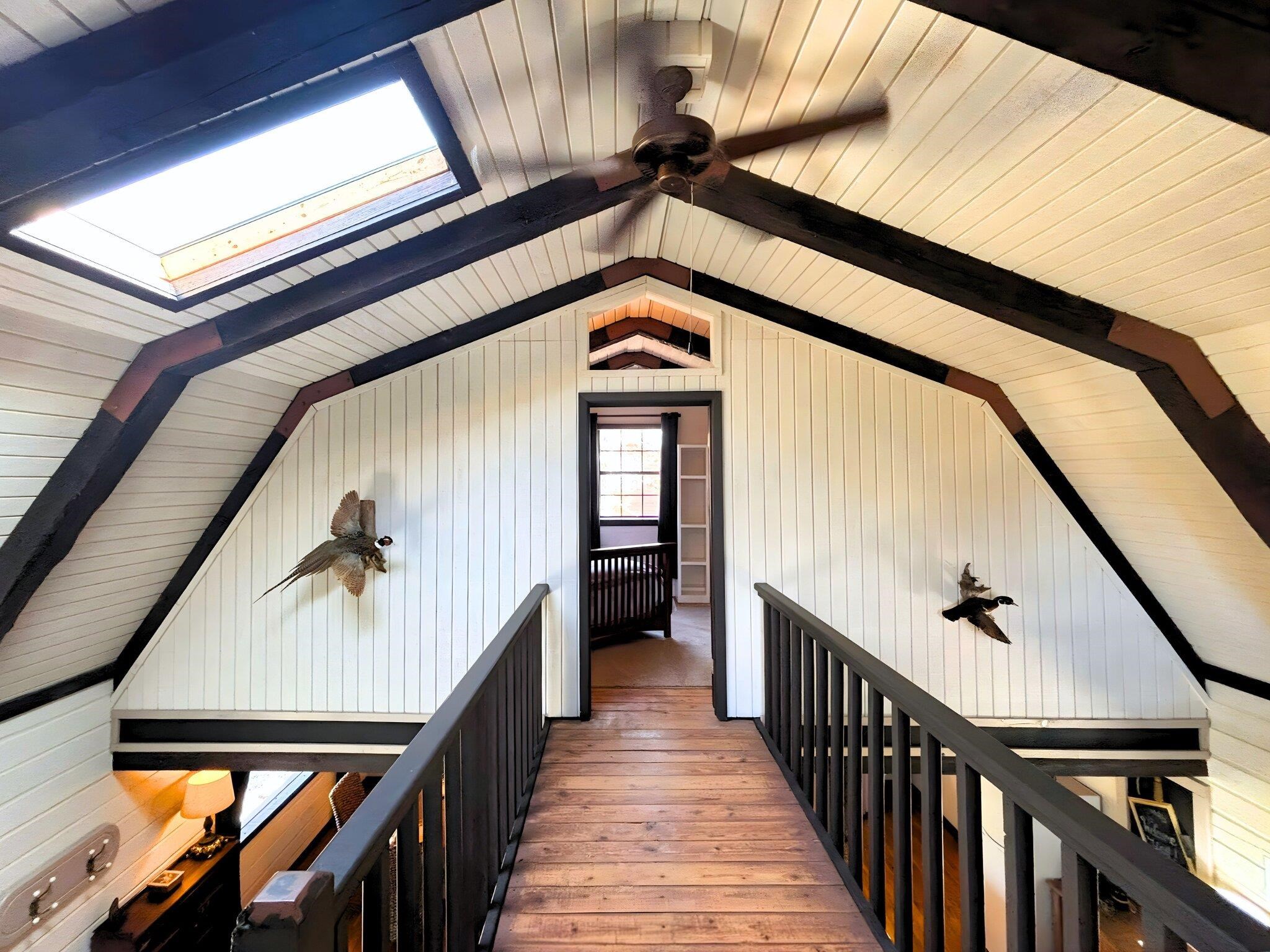 STARFALLS CABIN SHARES - Residential