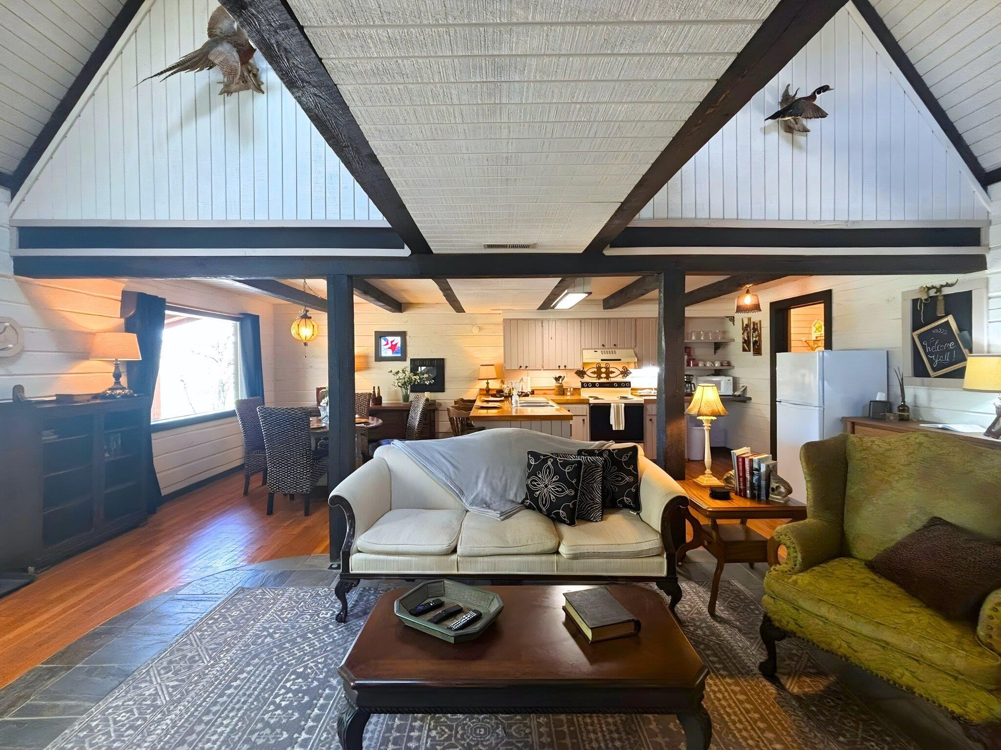 STARFALLS CABIN SHARES - Residential