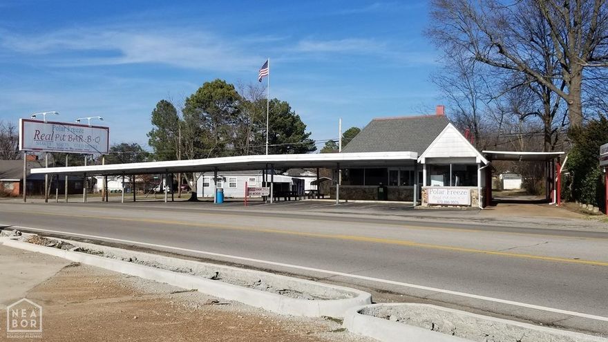 Now offering the Polar Freeze in Walnut Ridge, a popular iconic restaurant well loved by the locals and by people far and wide. Famous for their special style of Bar-B-Que! Many memories have been made at this landmark by generations of townspeople, and it's waiting for many more under new ownership! This establishment includes a dining room, drive thru, ample parking, kitchen area, 2 public bathrooms and 1 private bathroom, large upstairs storage areas, bar-b-que pit, commercial cooking appliances and refrigeration, drink machines, cash registers, and much more. List of equipment and financials available upon request.