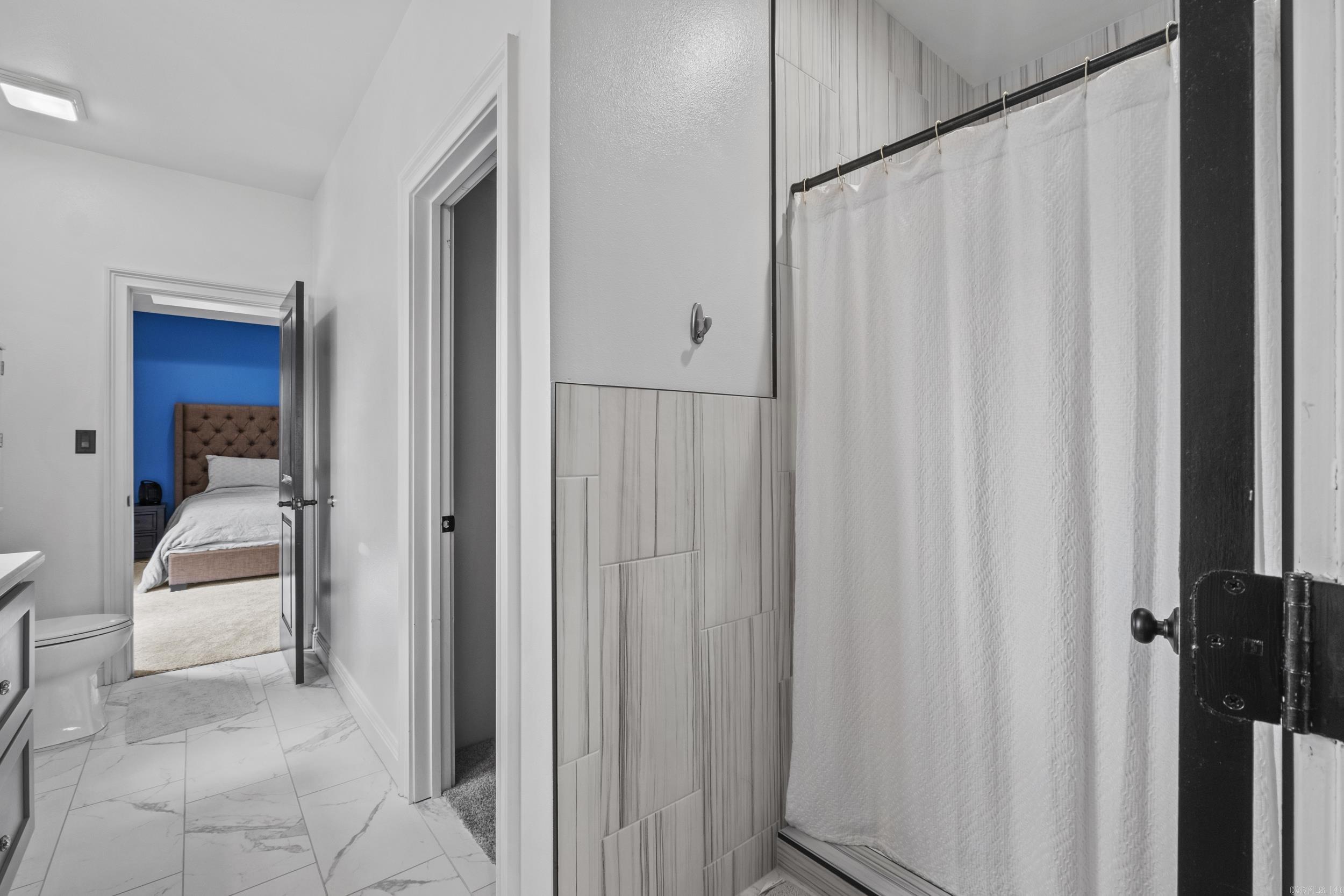 RIVER OAKS - Residential