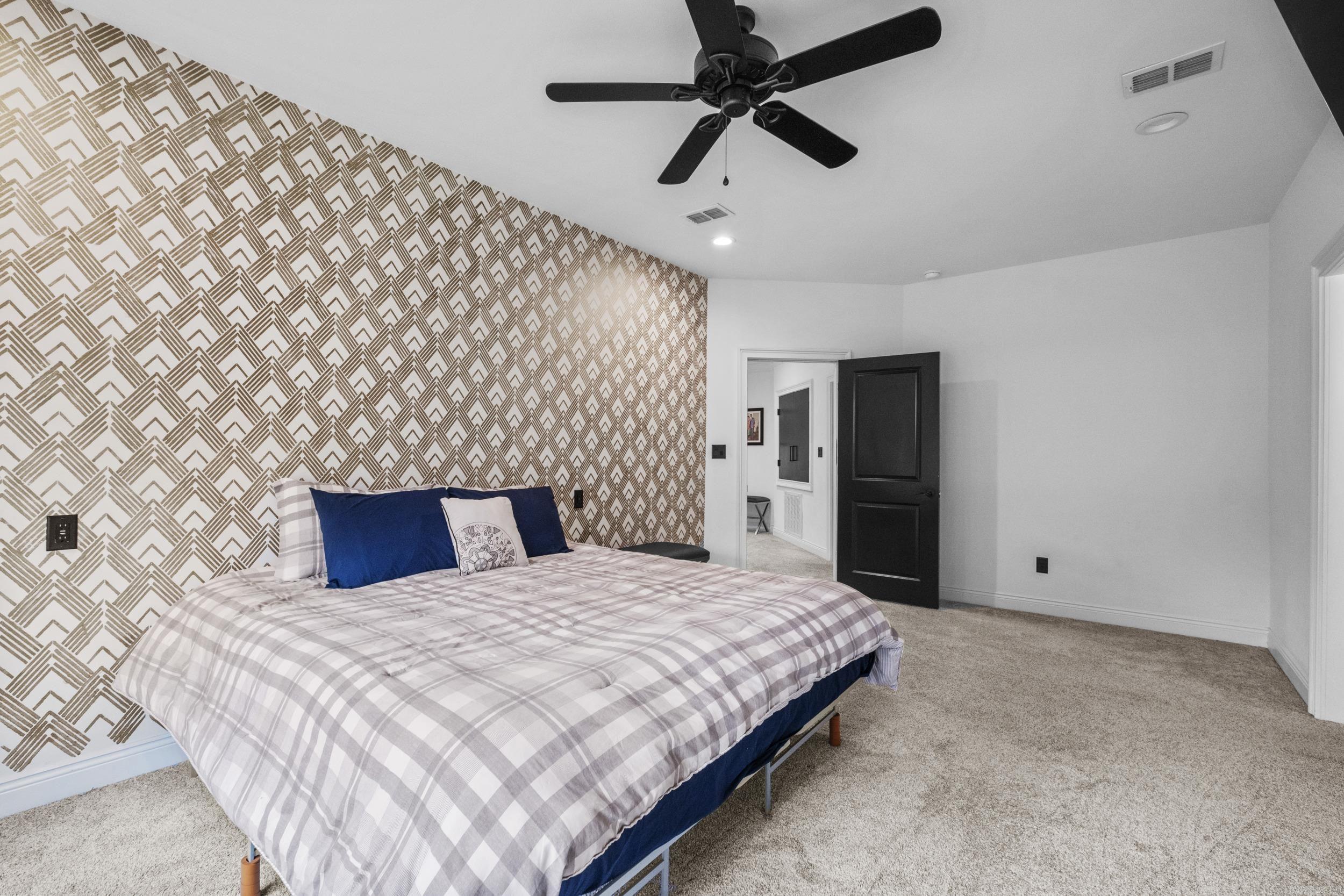 RIVER OAKS - Residential