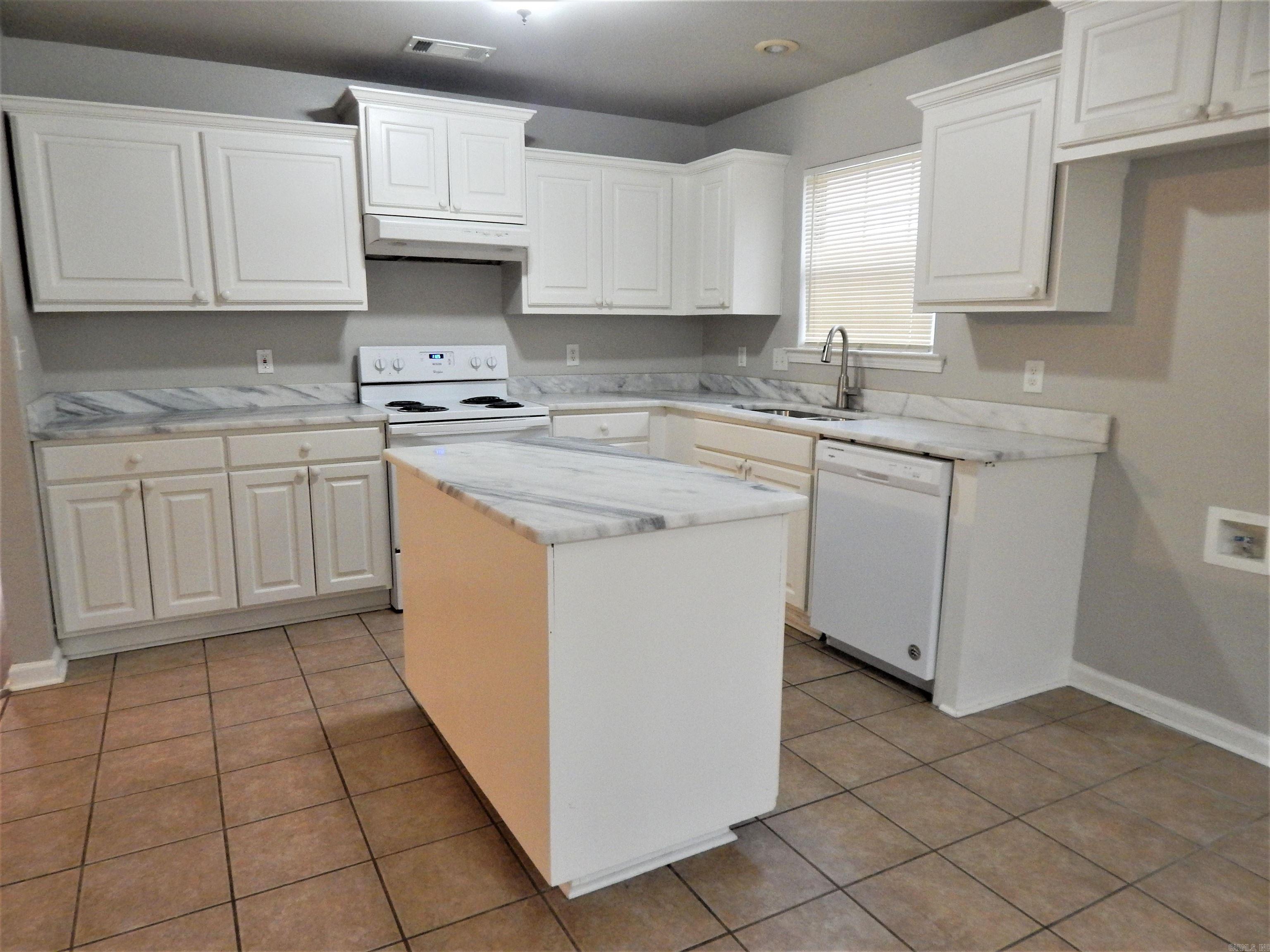 Wisteria Vineyard - Residential Lease
