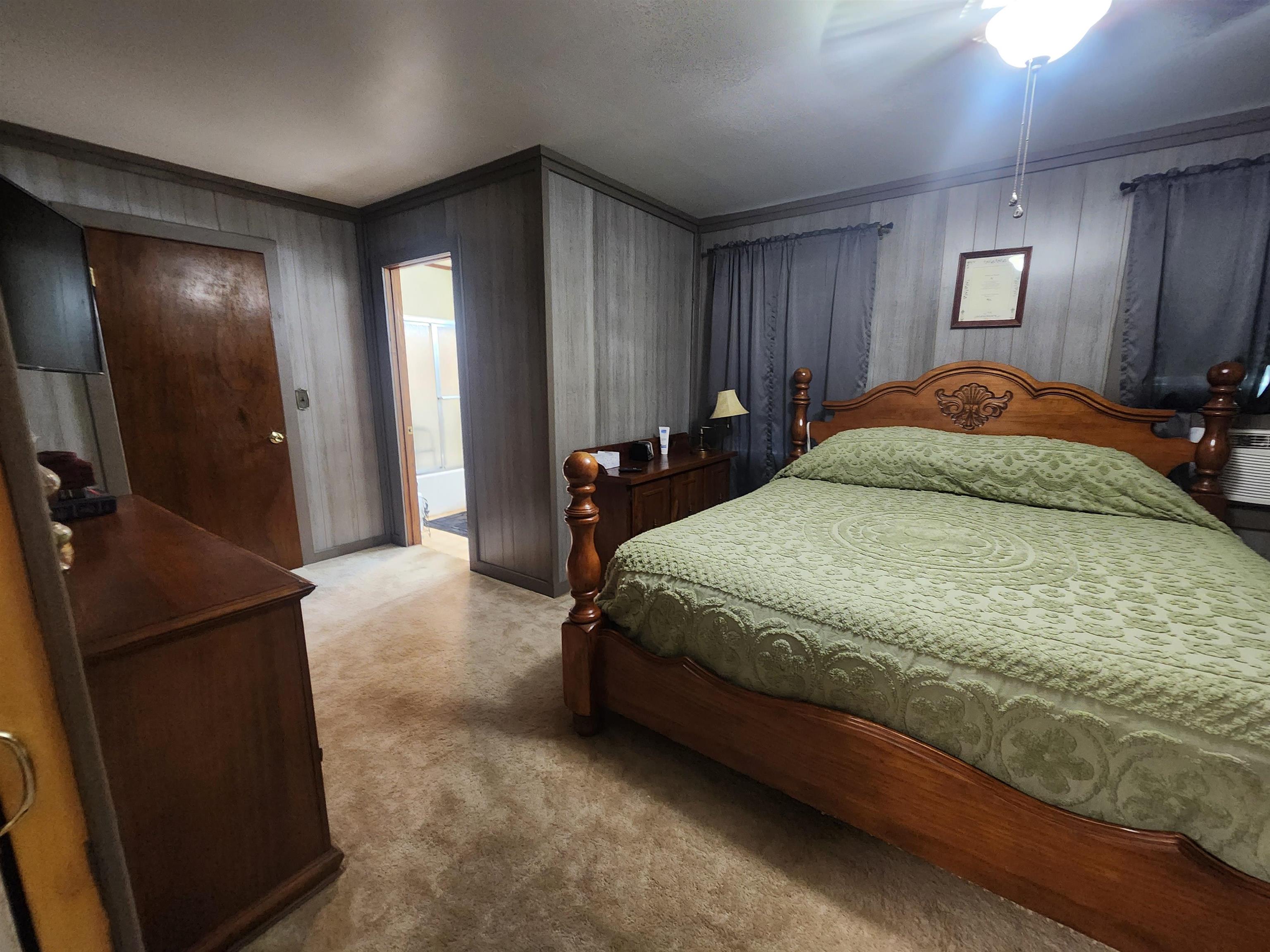 Crestwood - Residential
