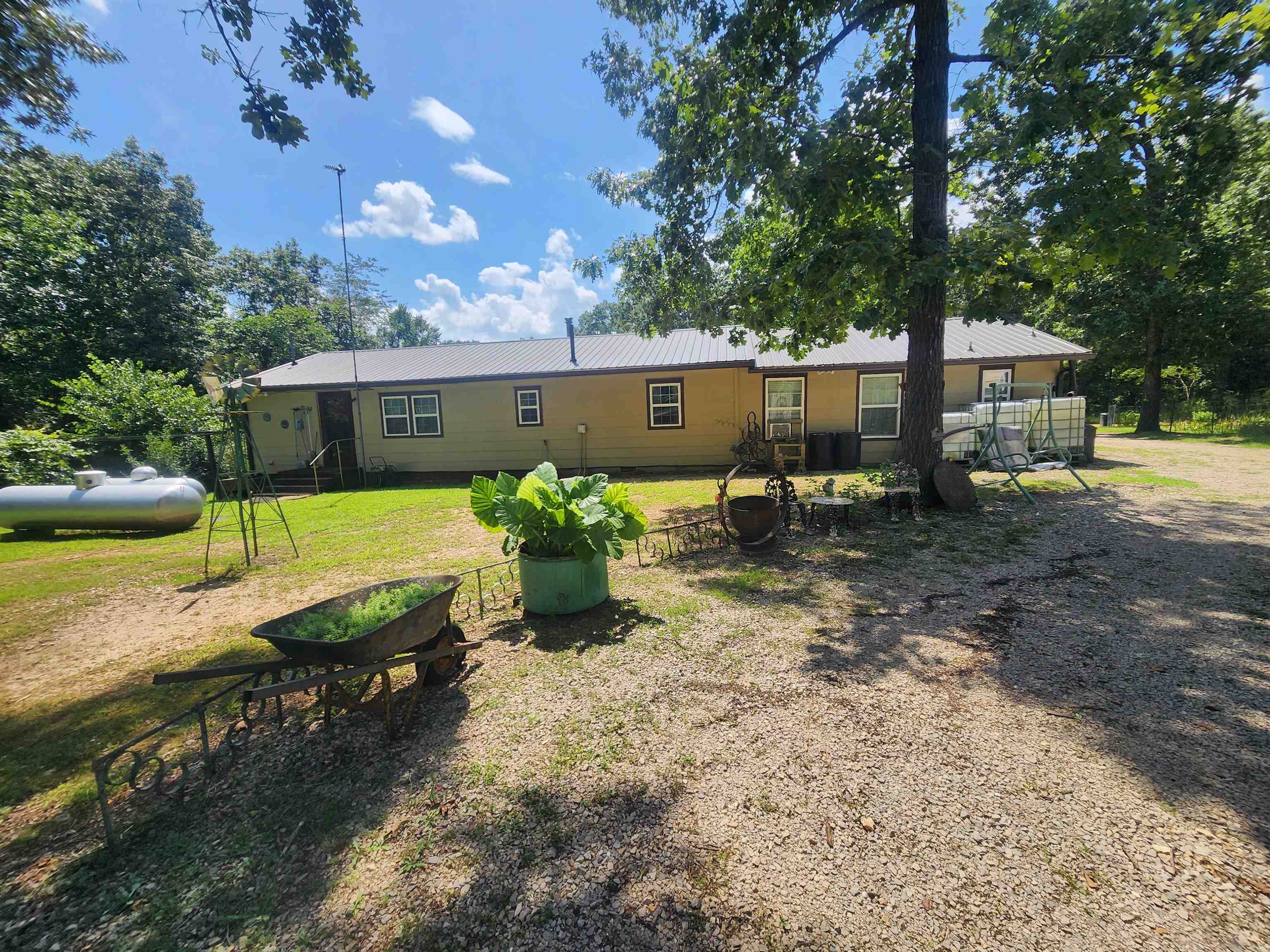 Crestwood - Residential
