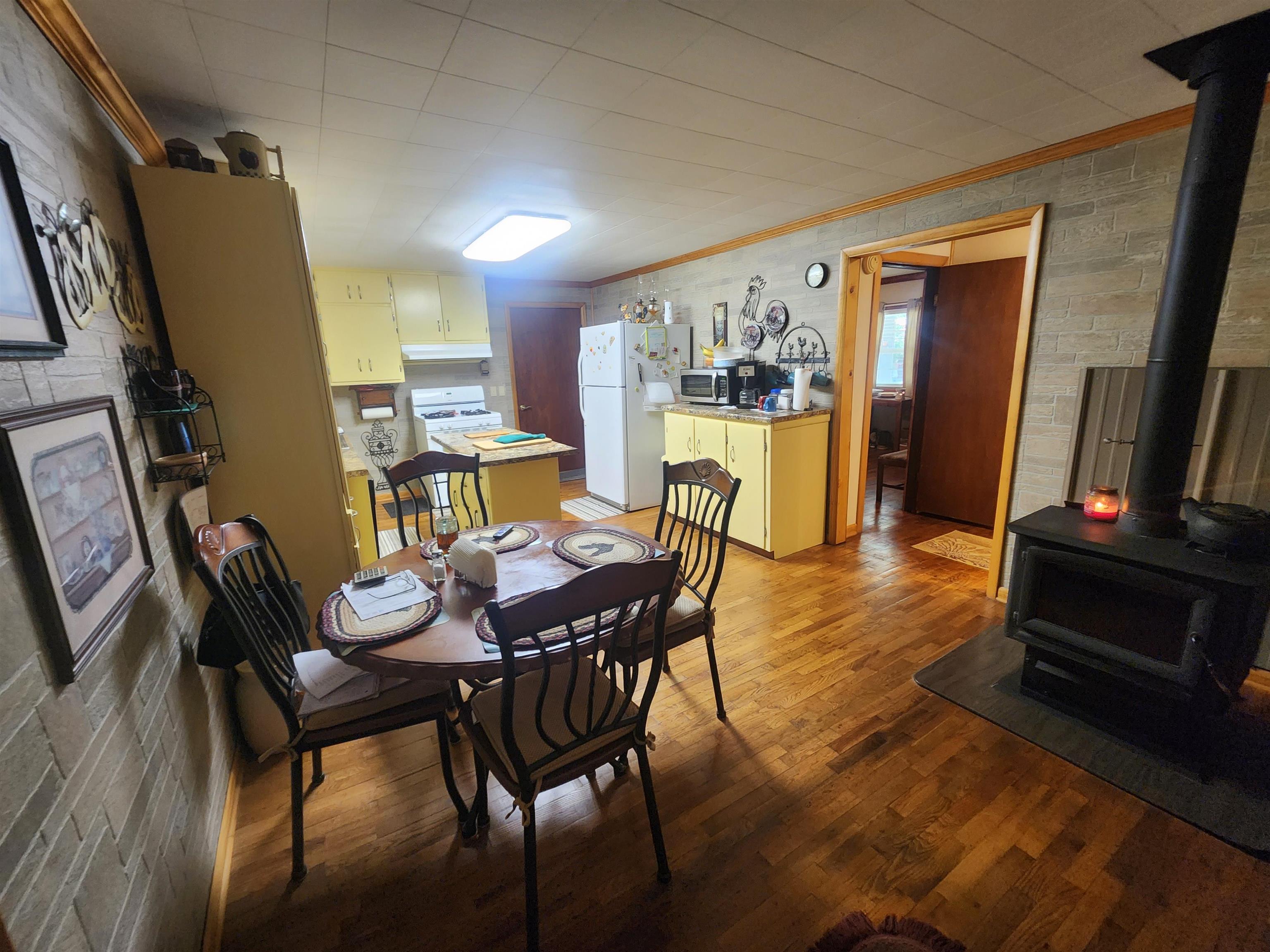 Crestwood - Residential