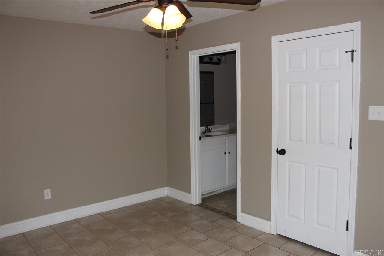 BELLEVUE - Residential Lease