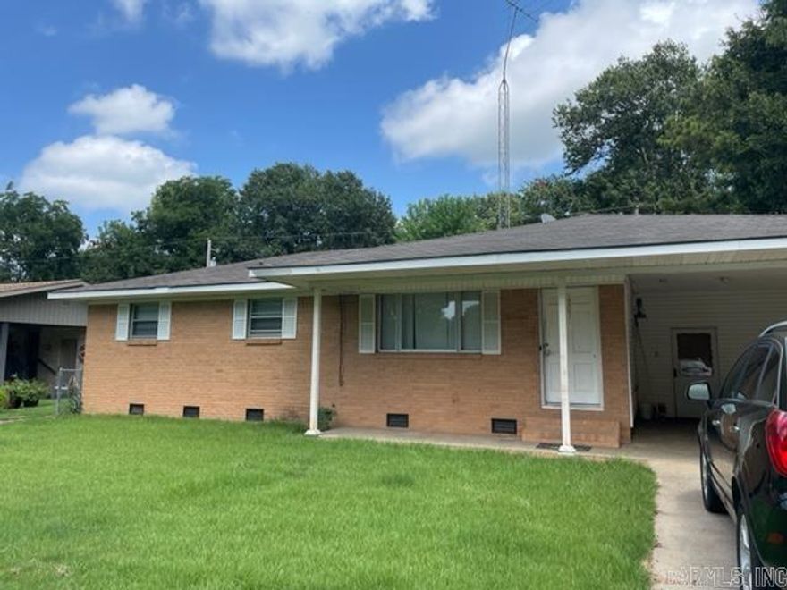 Motivated seller;  Quaint smaller home ready as a starter or investment.  A home with room to grow.  The kitchen can be eat in kitchen or your hearts desire   Outside a spacious yard and a storm shelter .  Call to make it yours