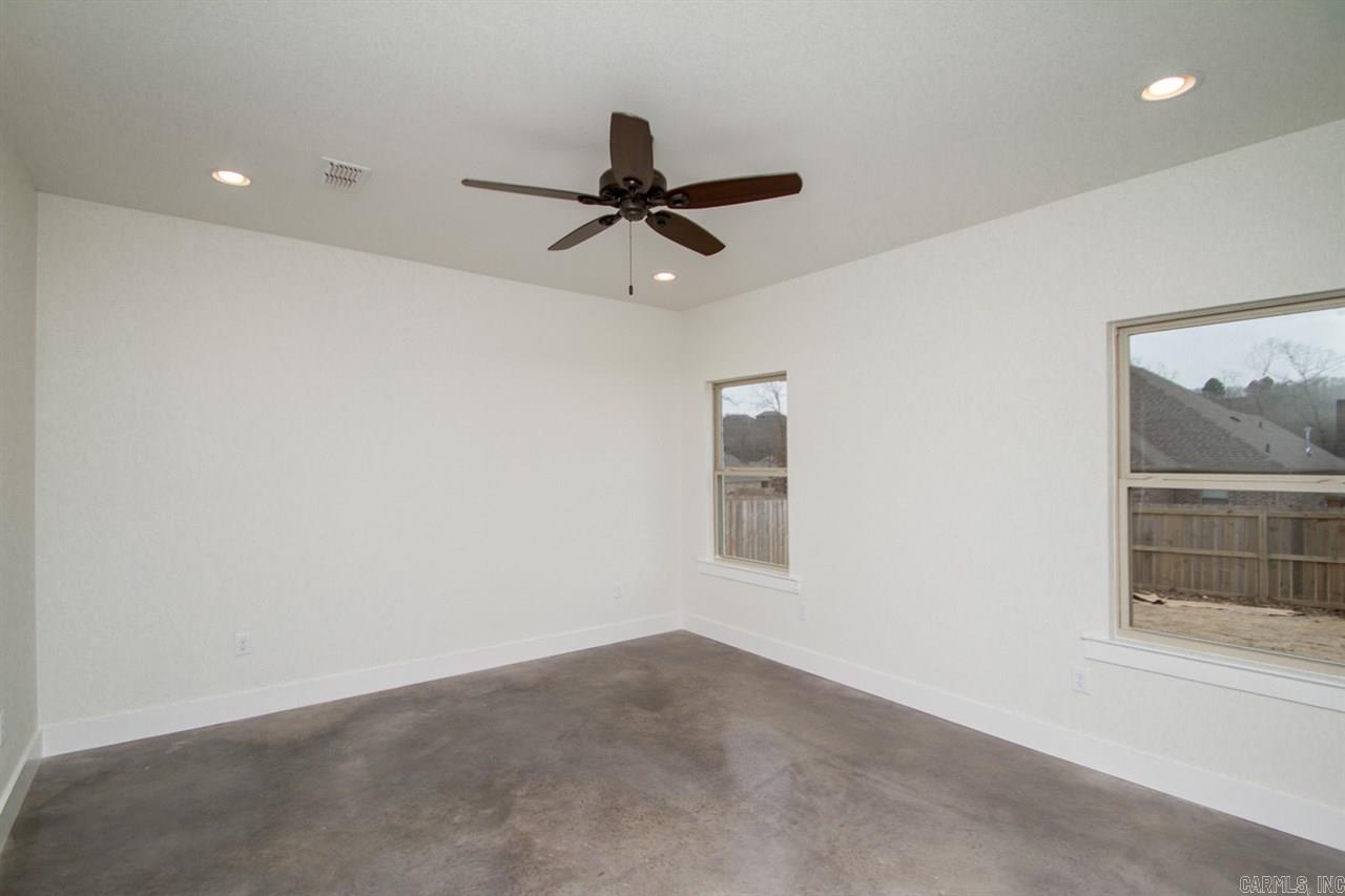 MILLERS GLENN - Residential