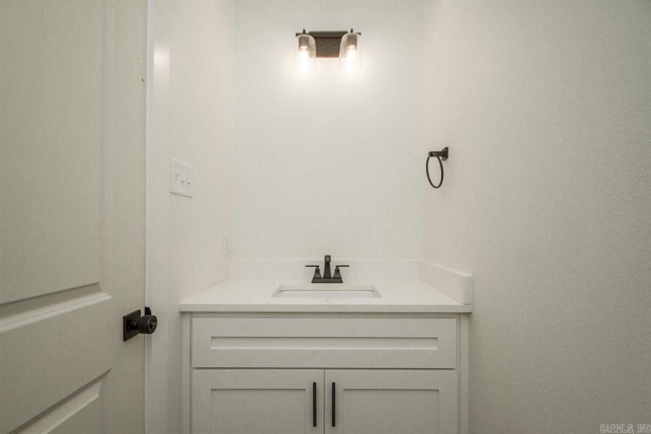 MILLERS GLENN - Residential