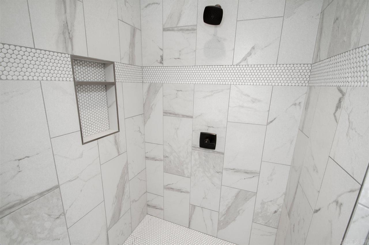 MILLERS GLENN - Residential