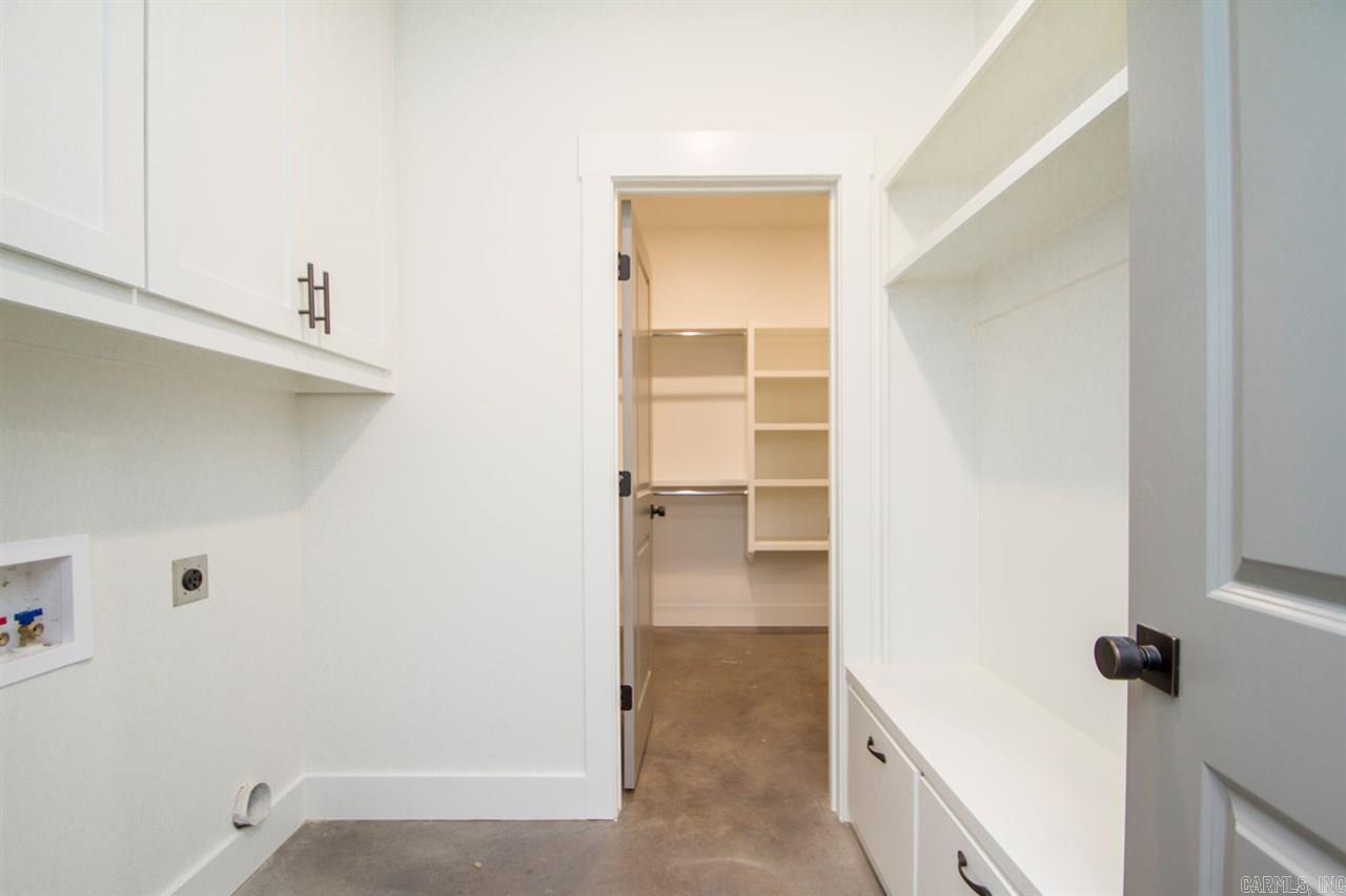 MILLERS GLENN - Residential