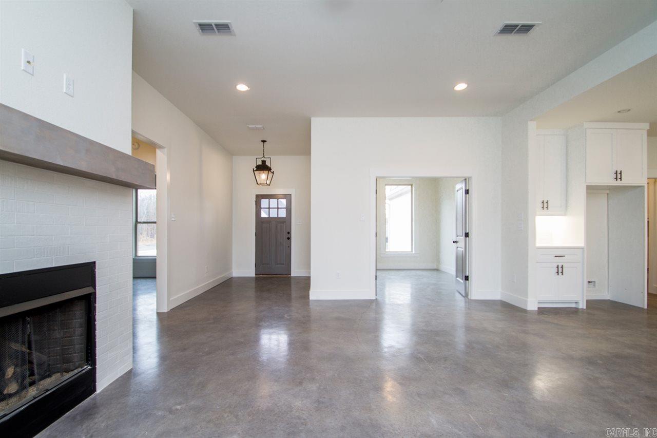 MILLERS GLENN - Residential