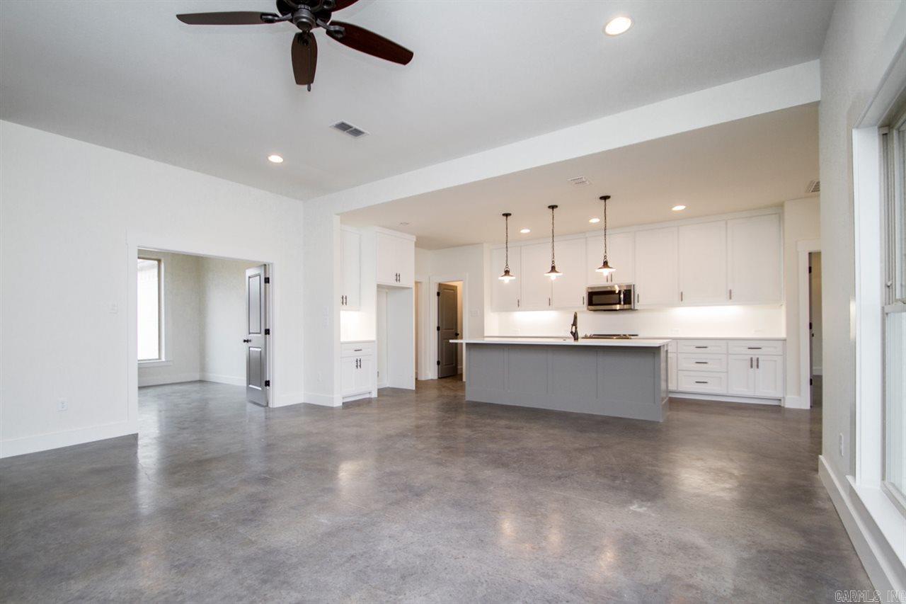 MILLERS GLENN - Residential